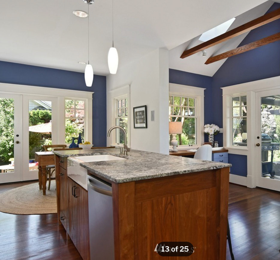 Family in mind: desk and outdoor connections.