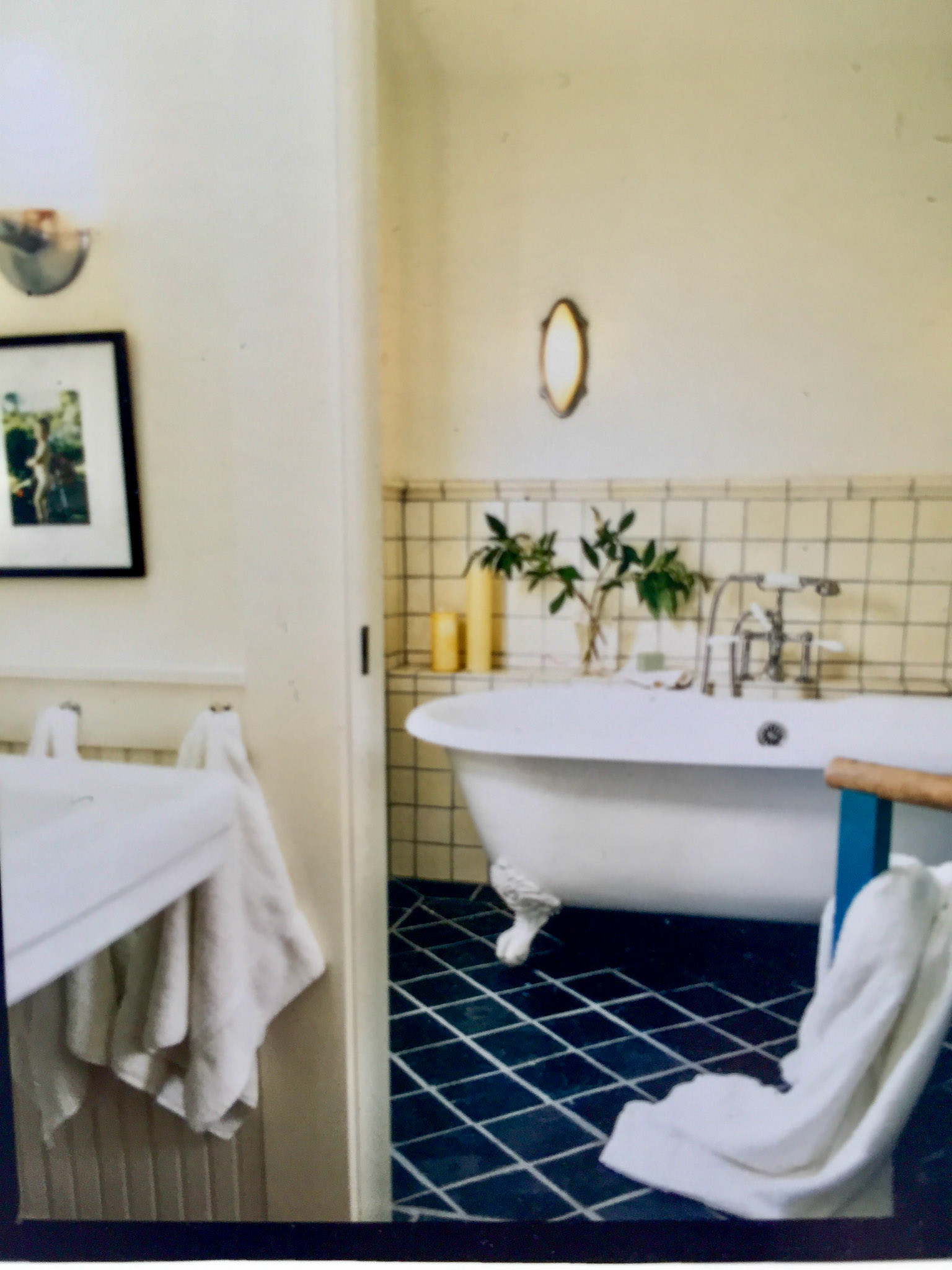A very quiet room with a double soaking tub.