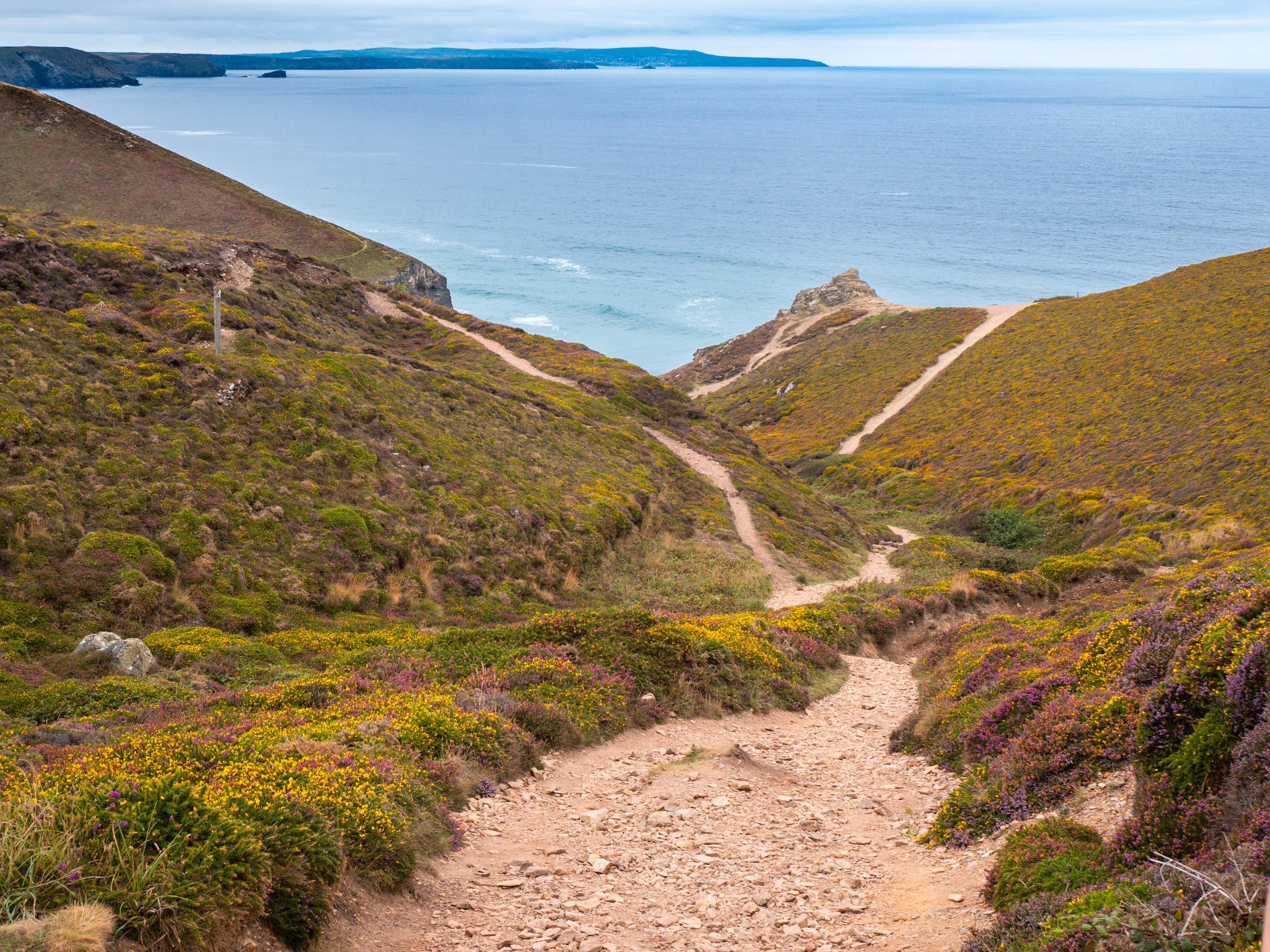 Path to Chapel Porth Beach