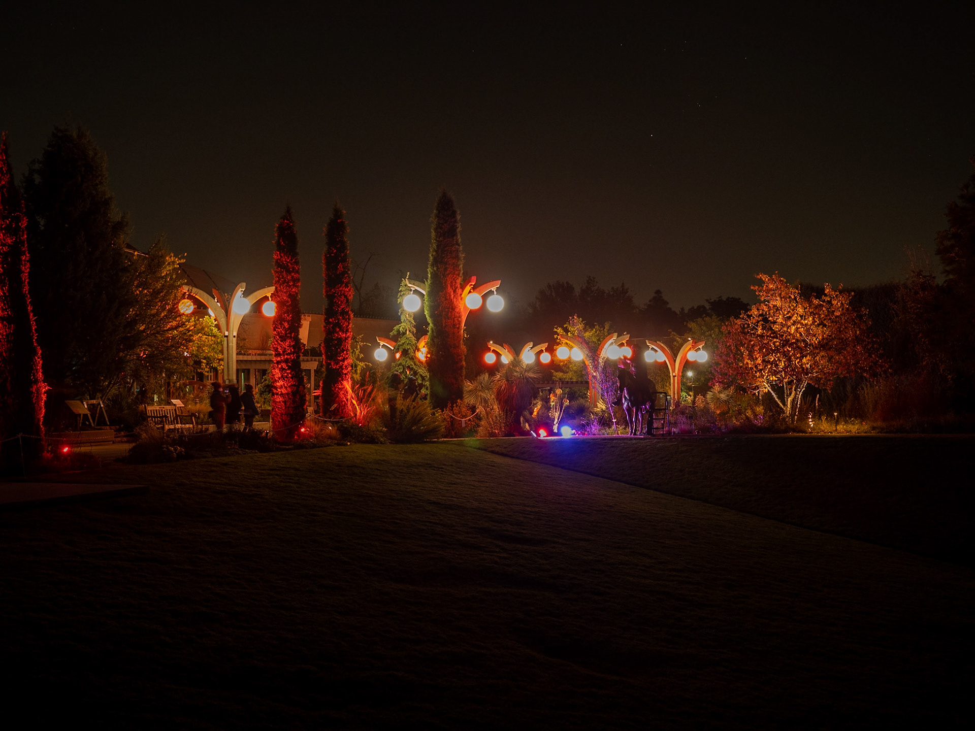 Glow at the Gardens 2020
