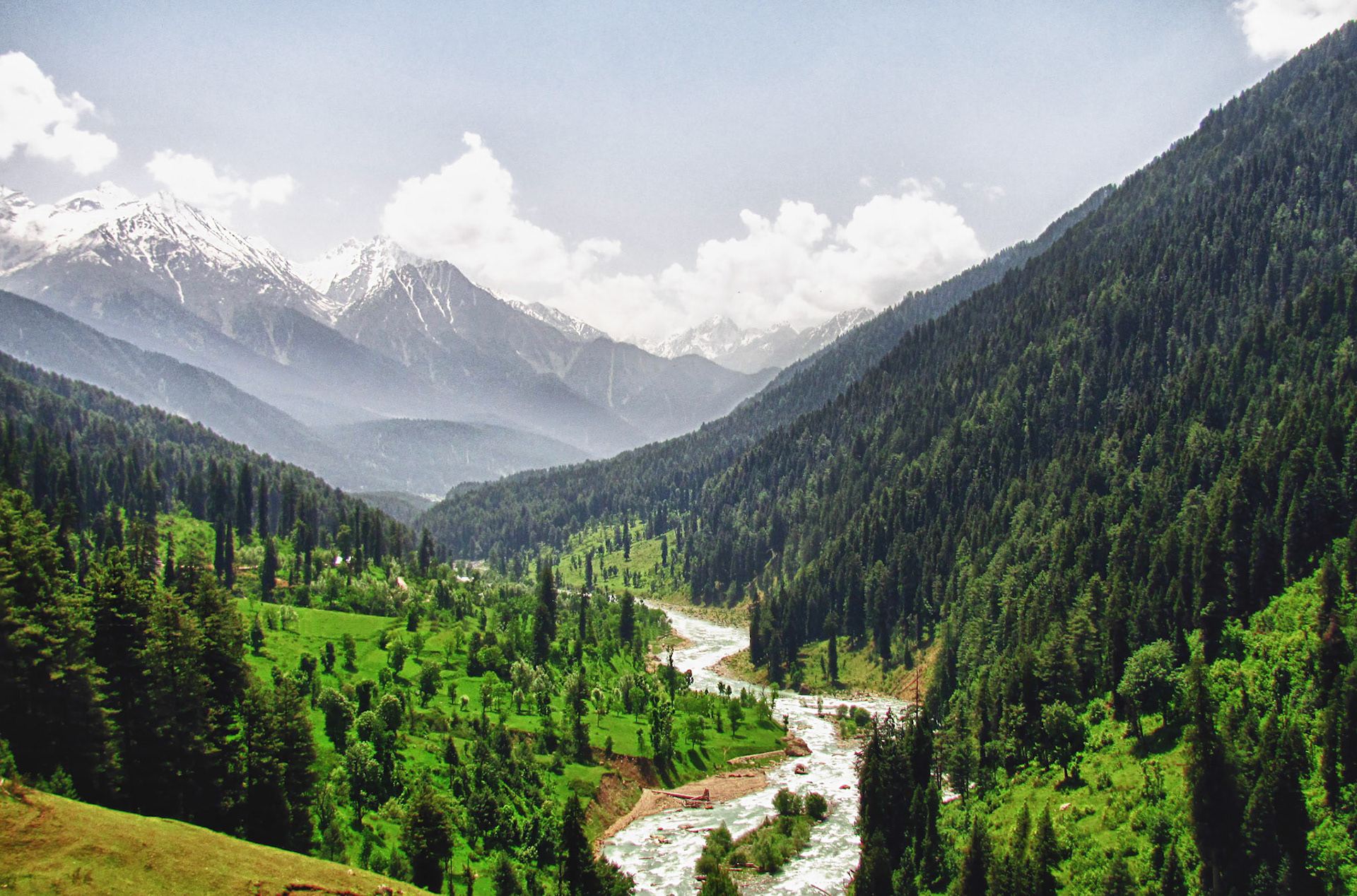 A landscape so complete, it felt imagined before it felt real | Pahalgam, Kashmir