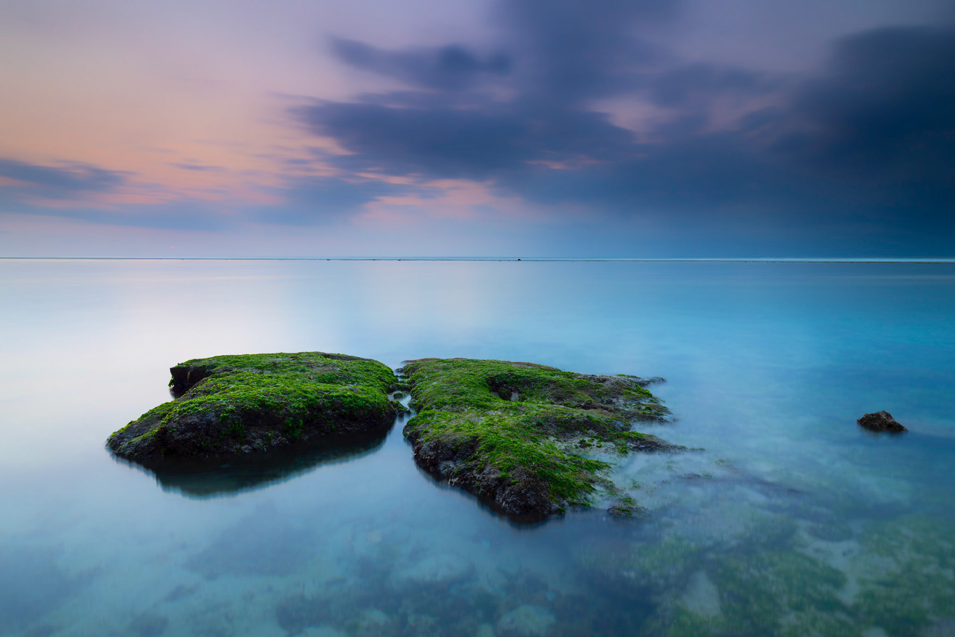 SERENE II | Sunset | Padang Pandang Beach | Bali, Indonesia