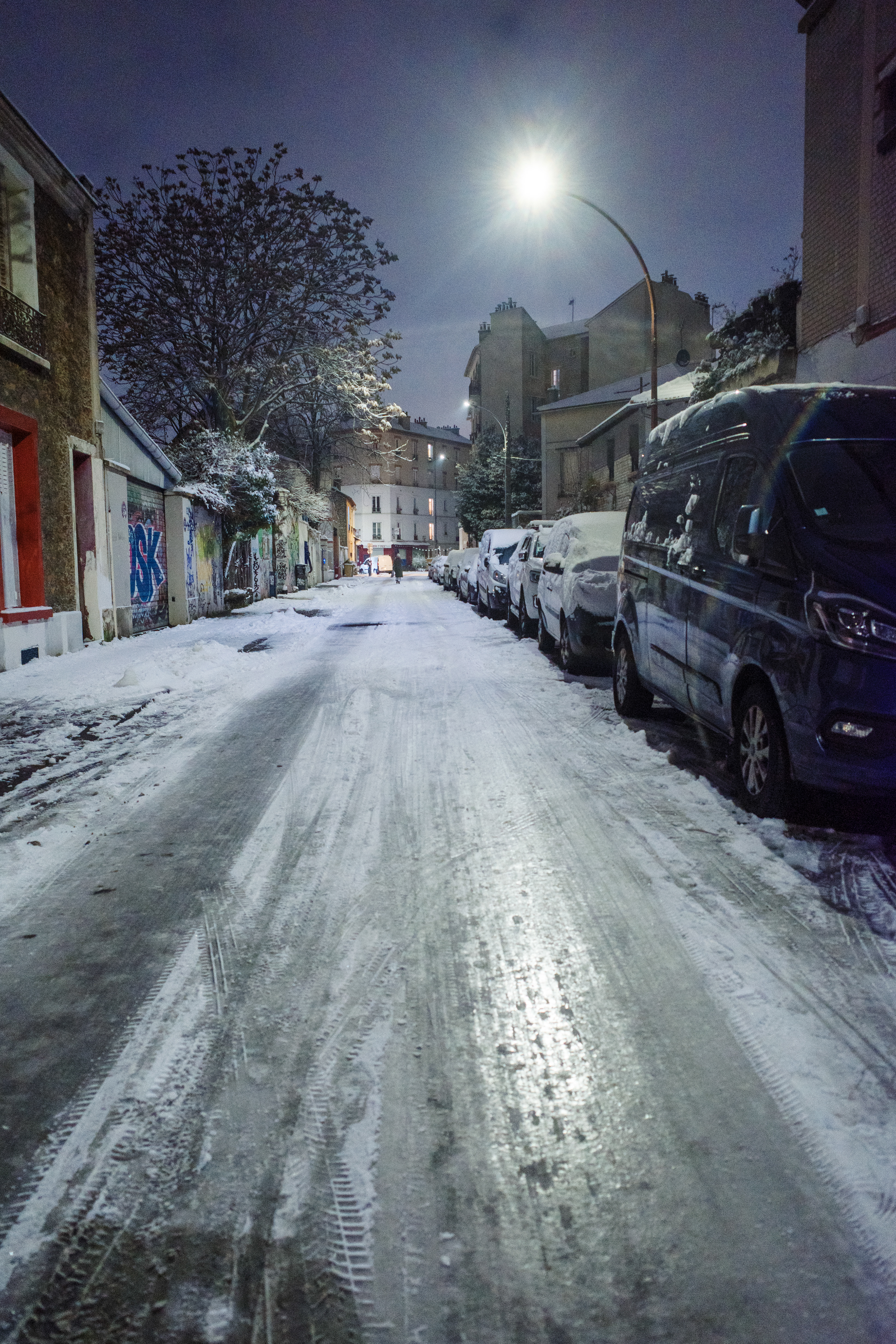 Bas Montreuil