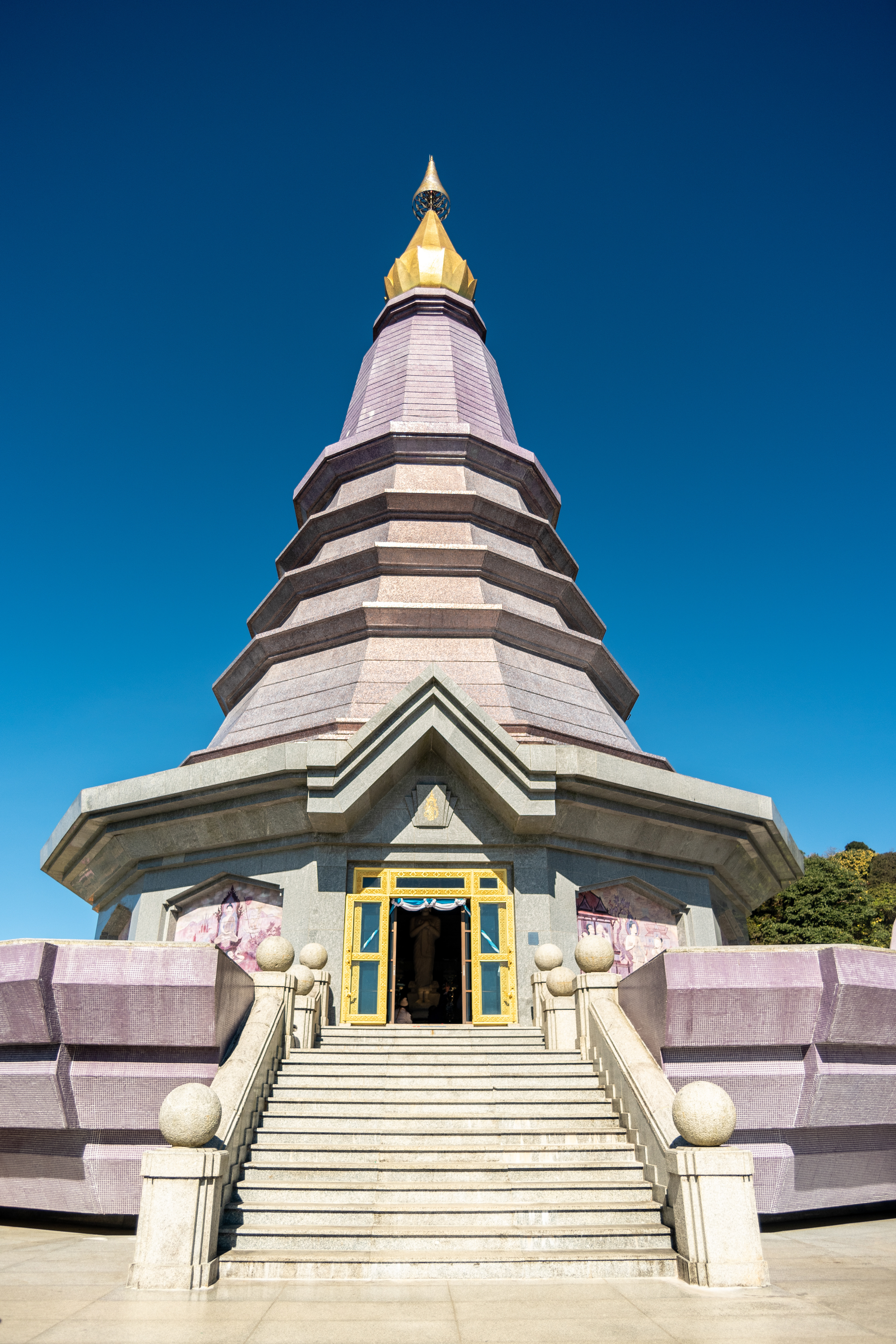 Phra Mahathat Naphaphon Bhumisiri