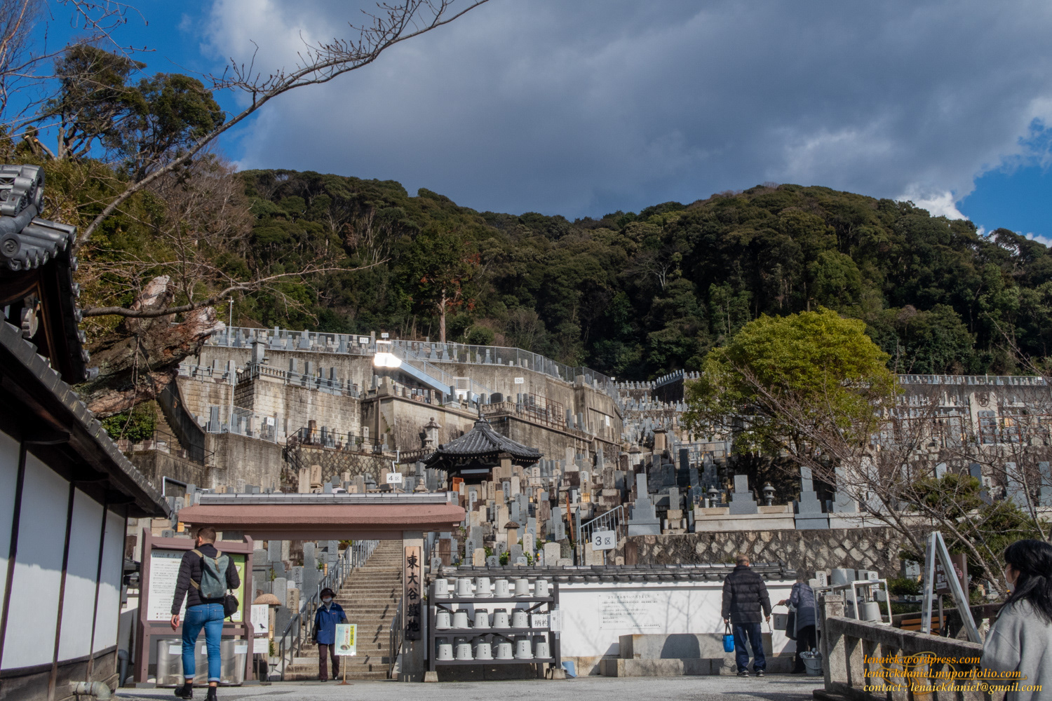 Cimetière jouxtant le lemple Sorinji