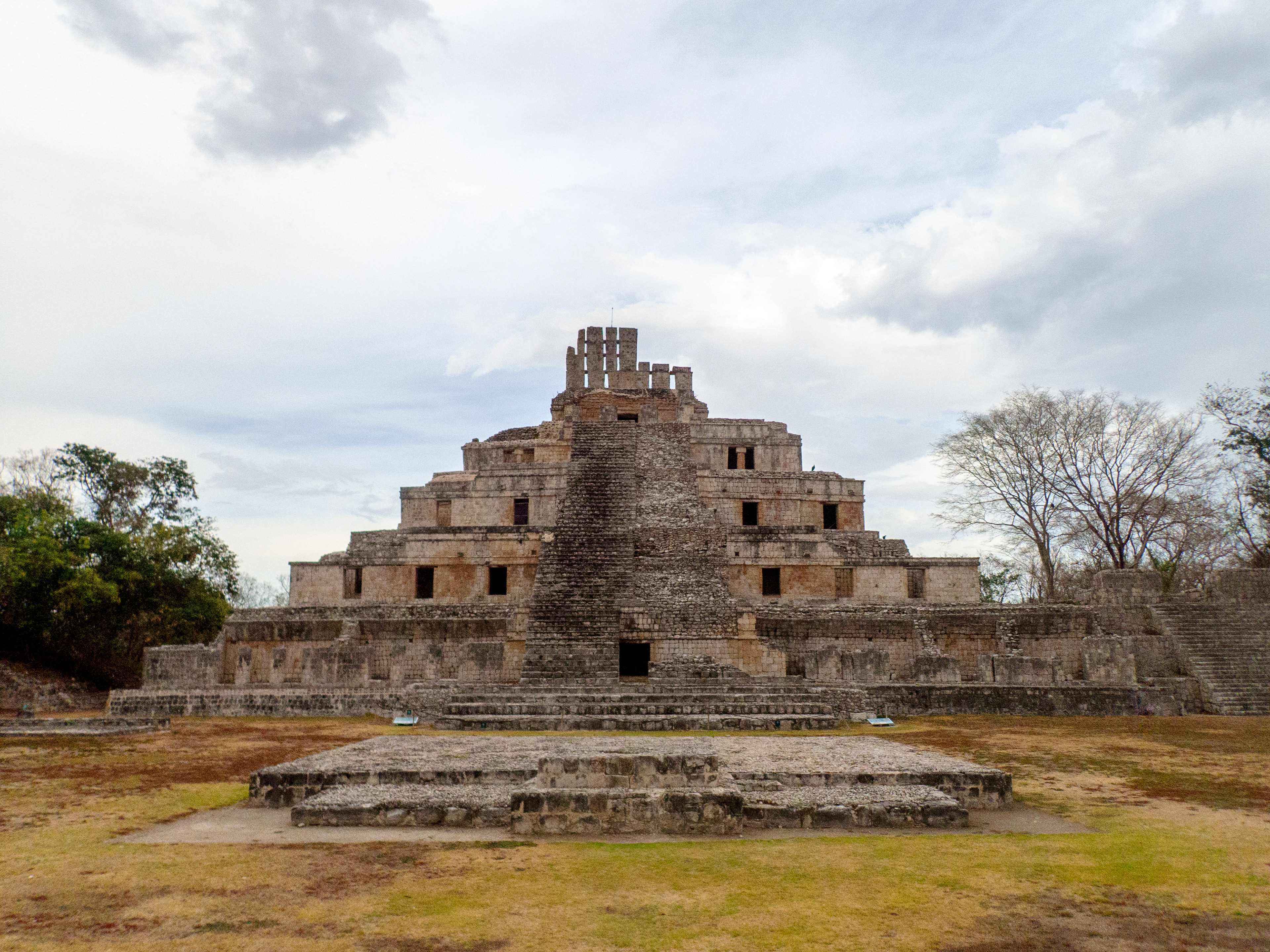 Edificio de Cinco Pisos