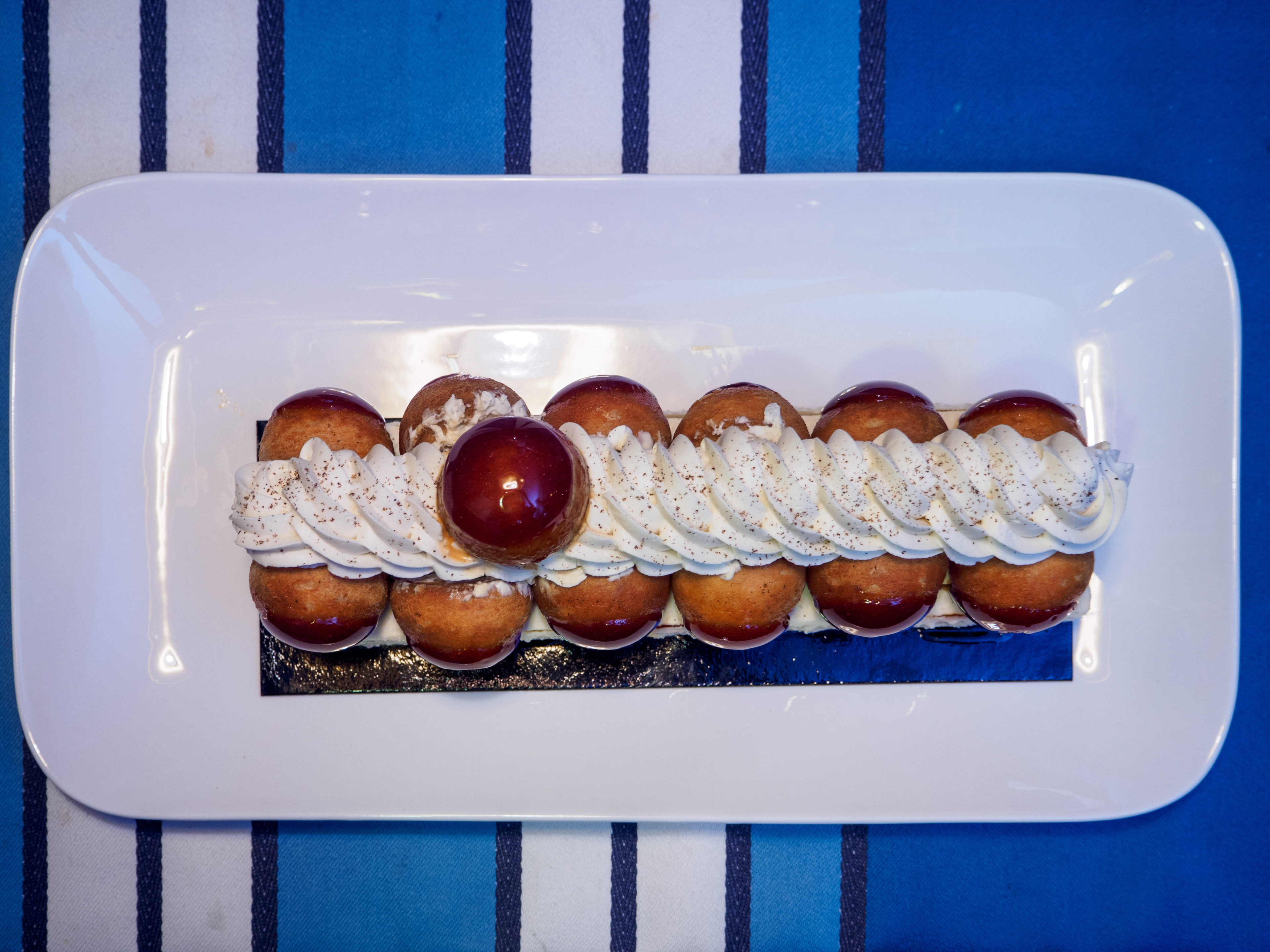 On aime beaucoup les oeuvres de Thierry Bamas