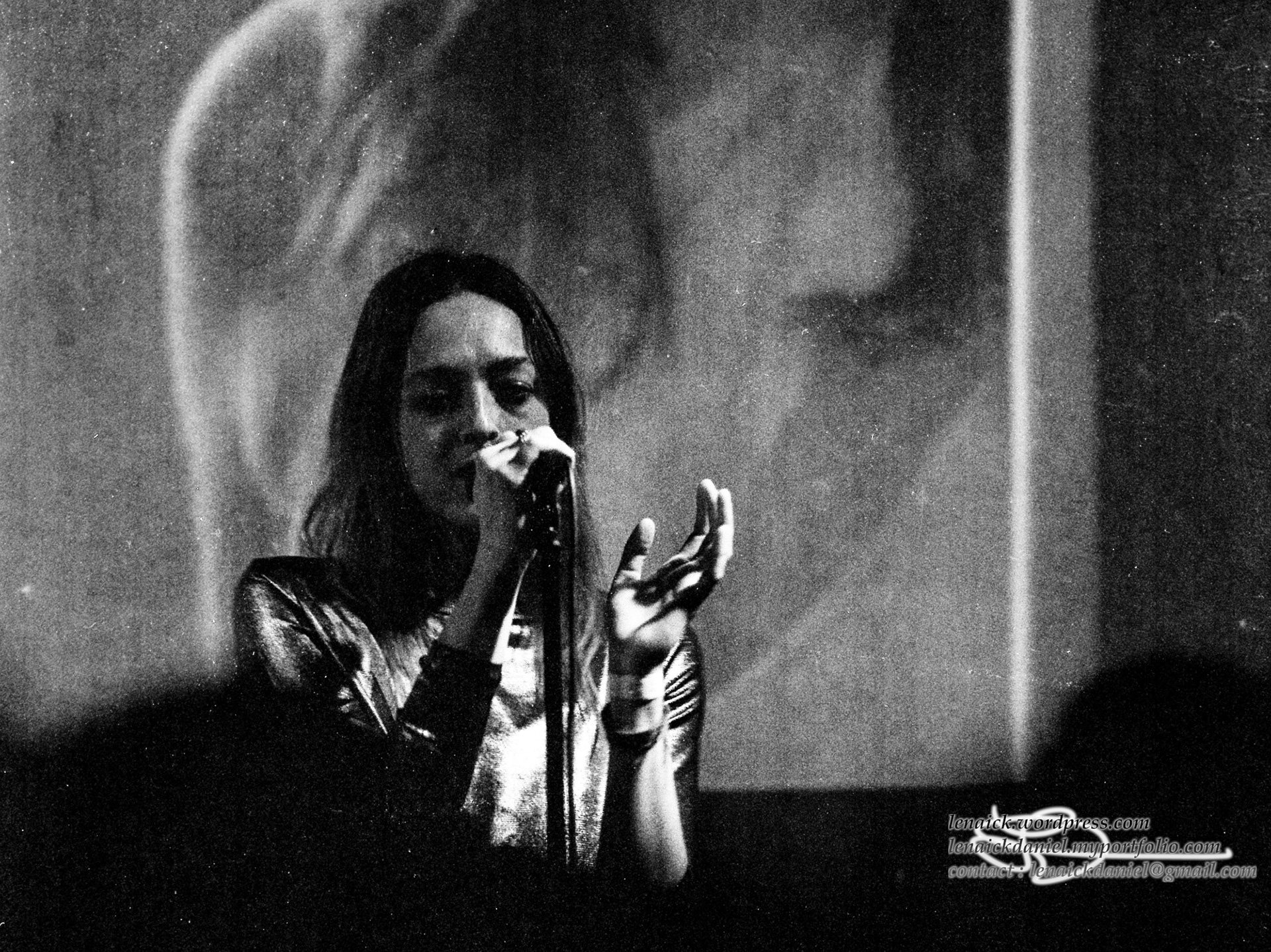 Élise du groupe Hollydays