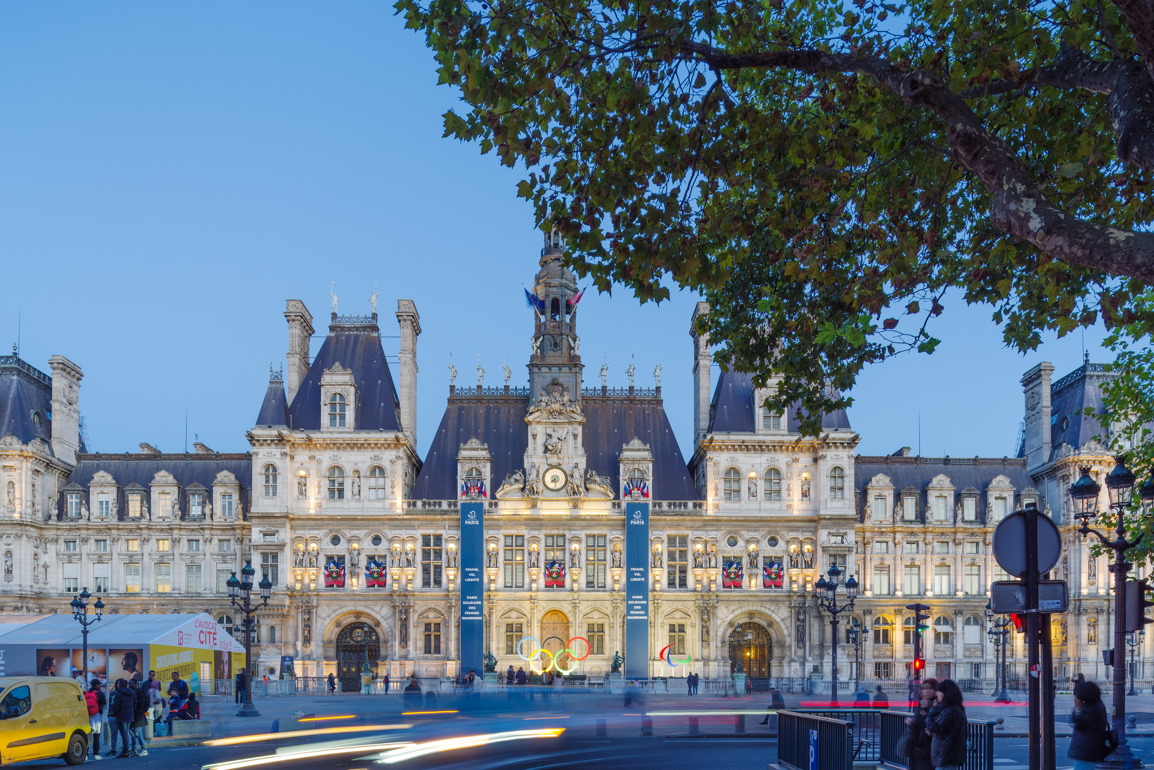 l'hôtel de ville