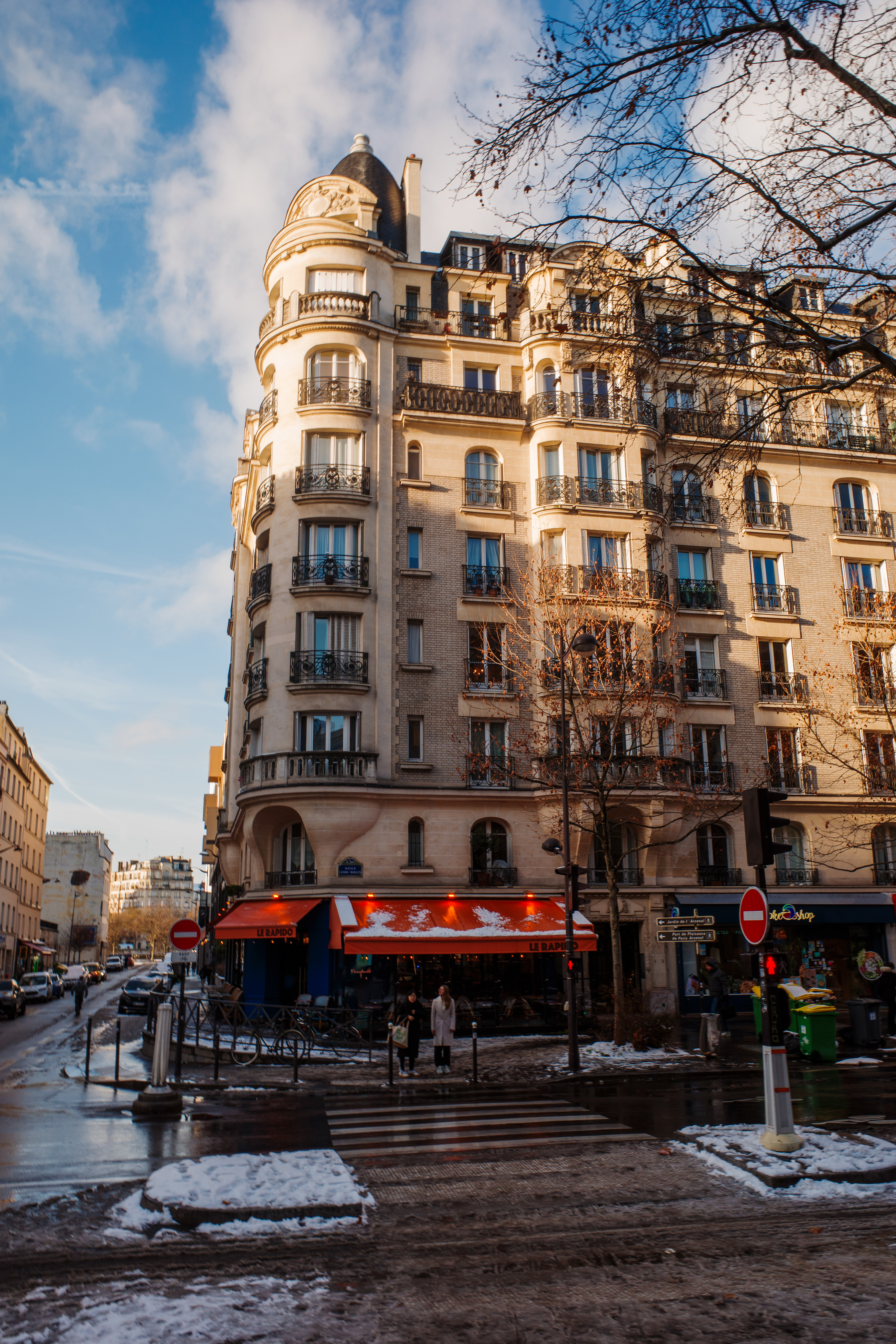 Paris 12