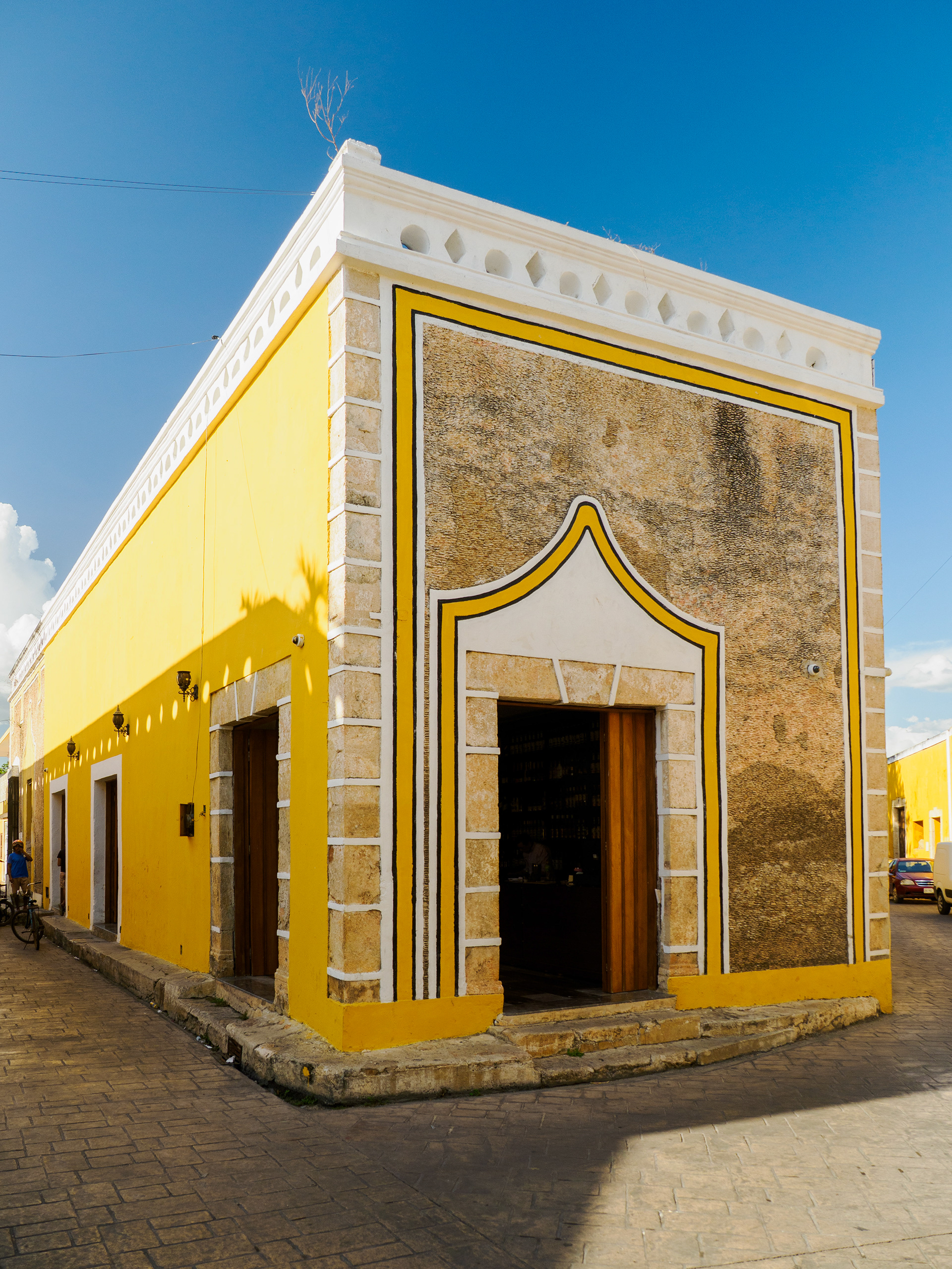 la villle jaune