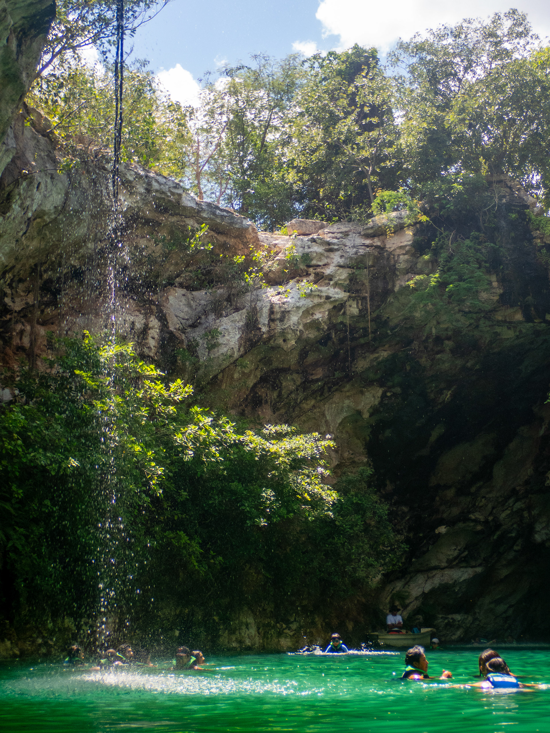 Cénote Pool Cocom, le plus grand et le plus ouvert