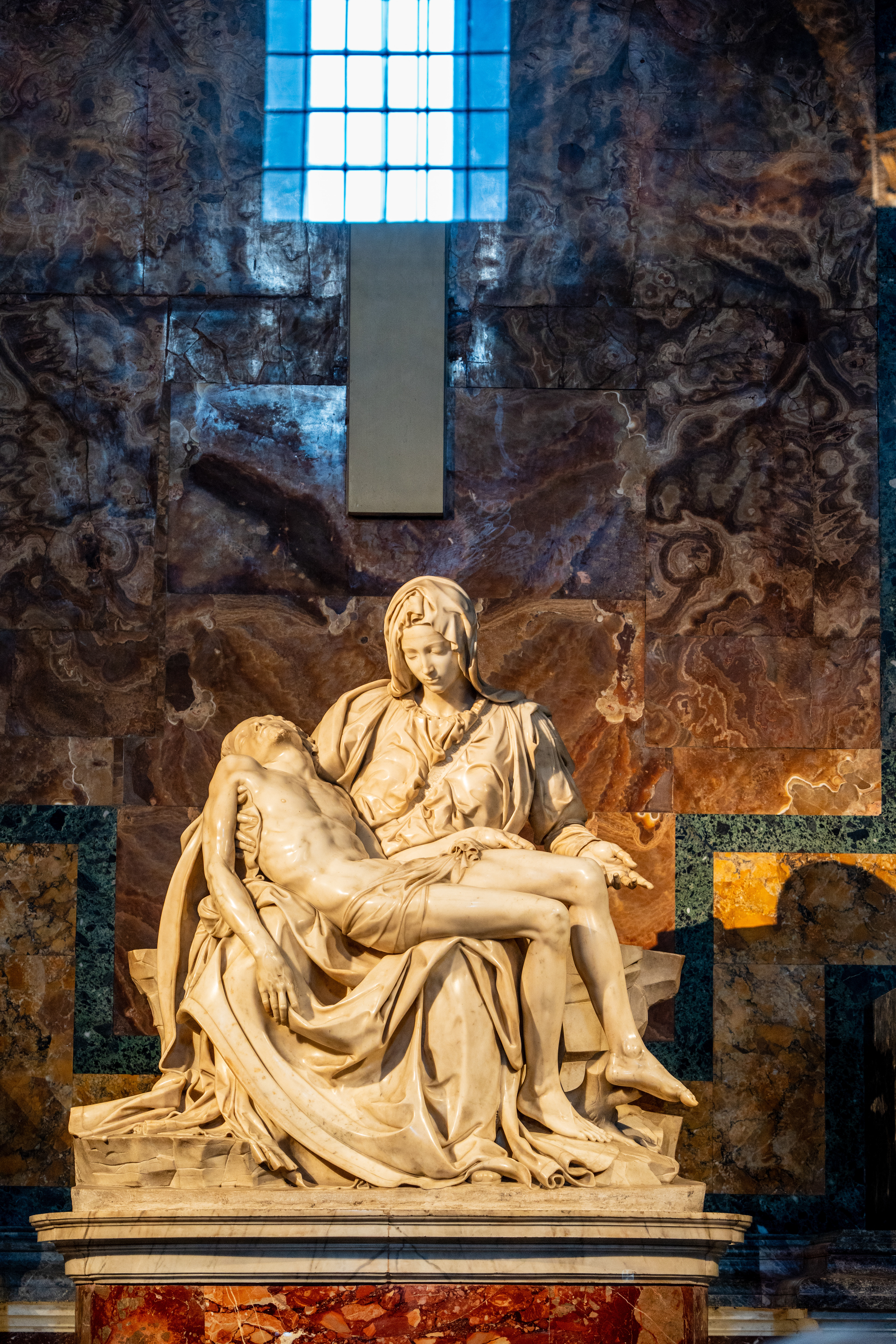 Pietà de Michel-Ange