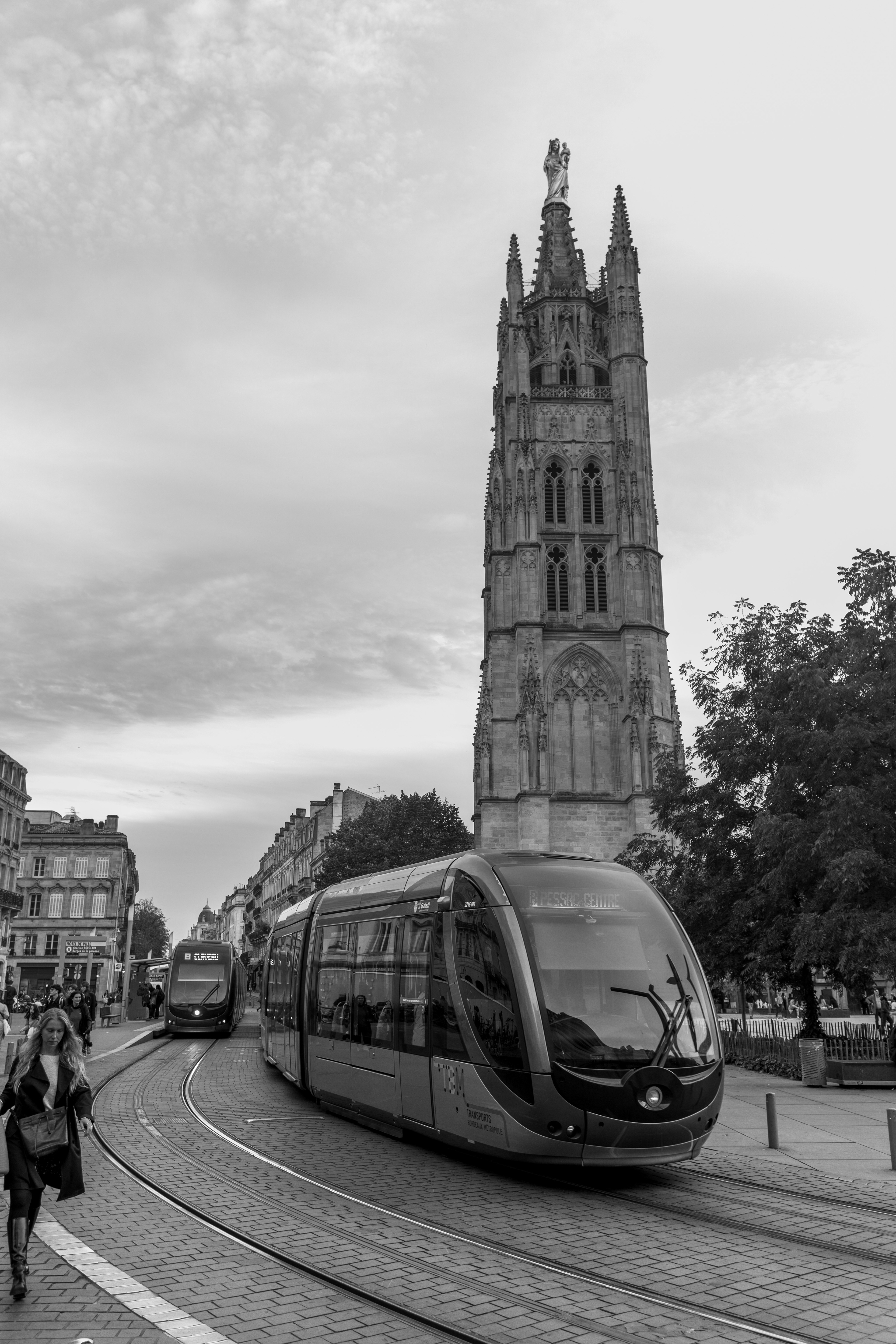 Tram et tour Pey Berland