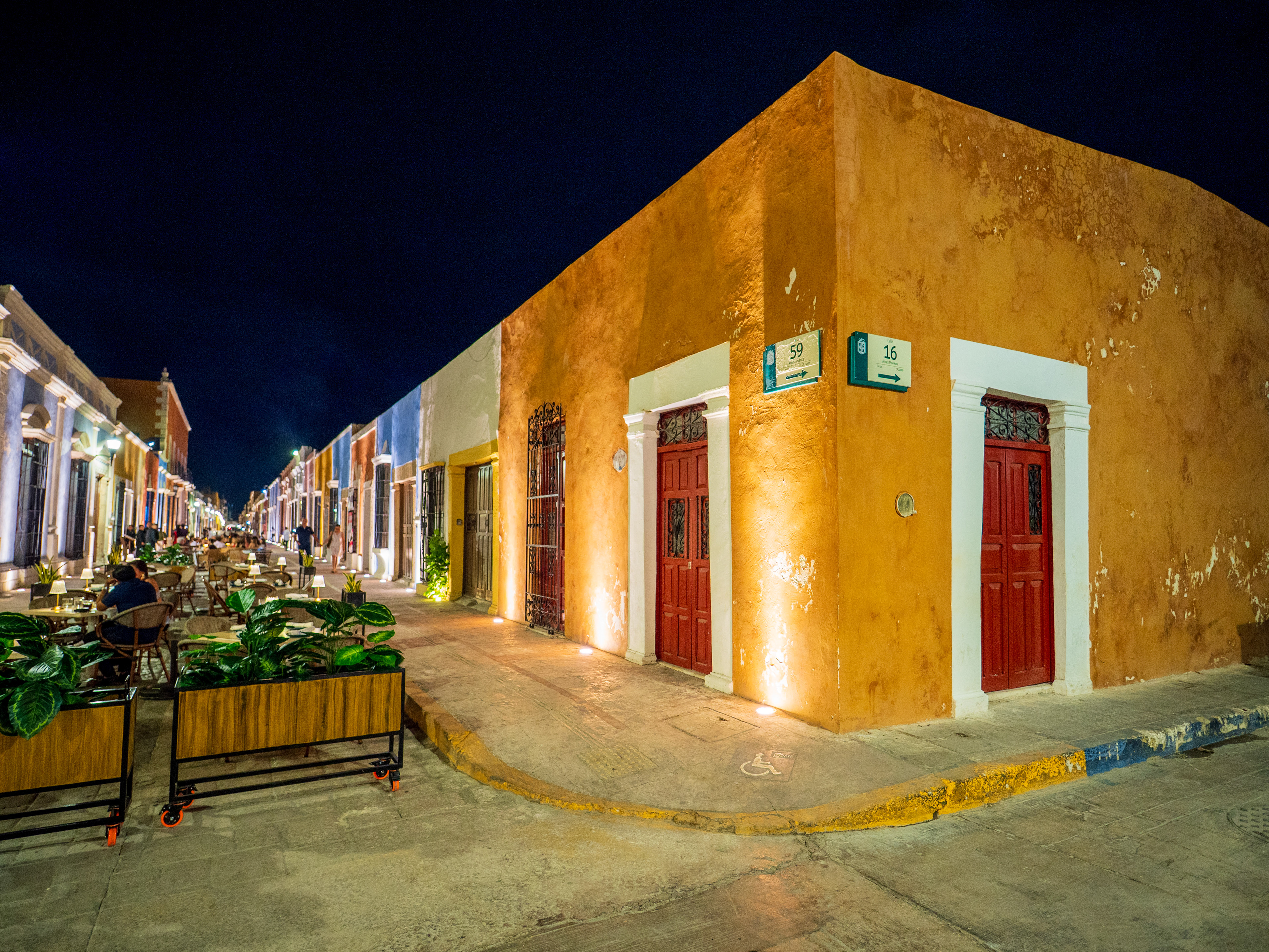 façades éclairées