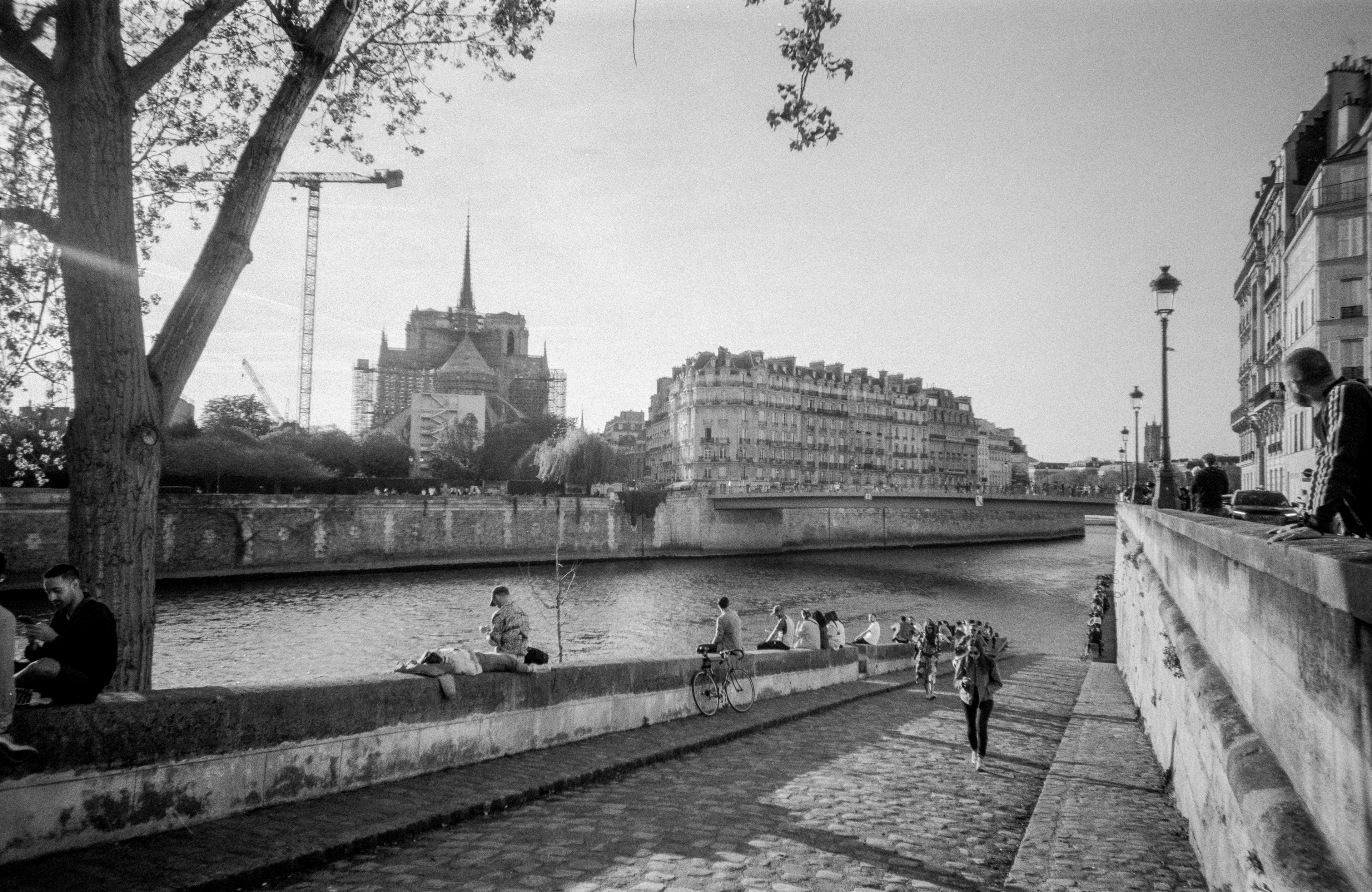 La Seine et Notre-Dame-de-Paris