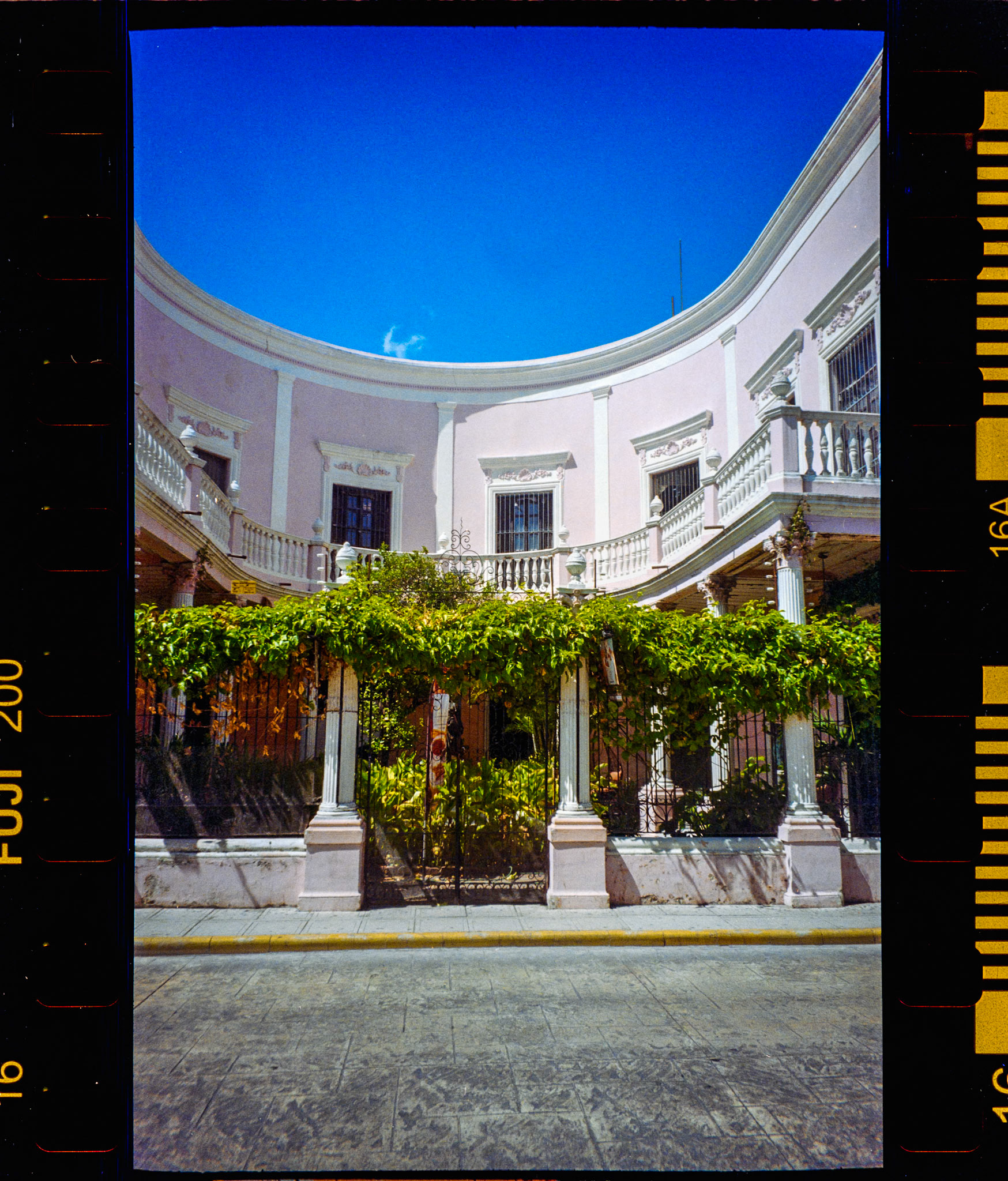 façades de Merida en argentique