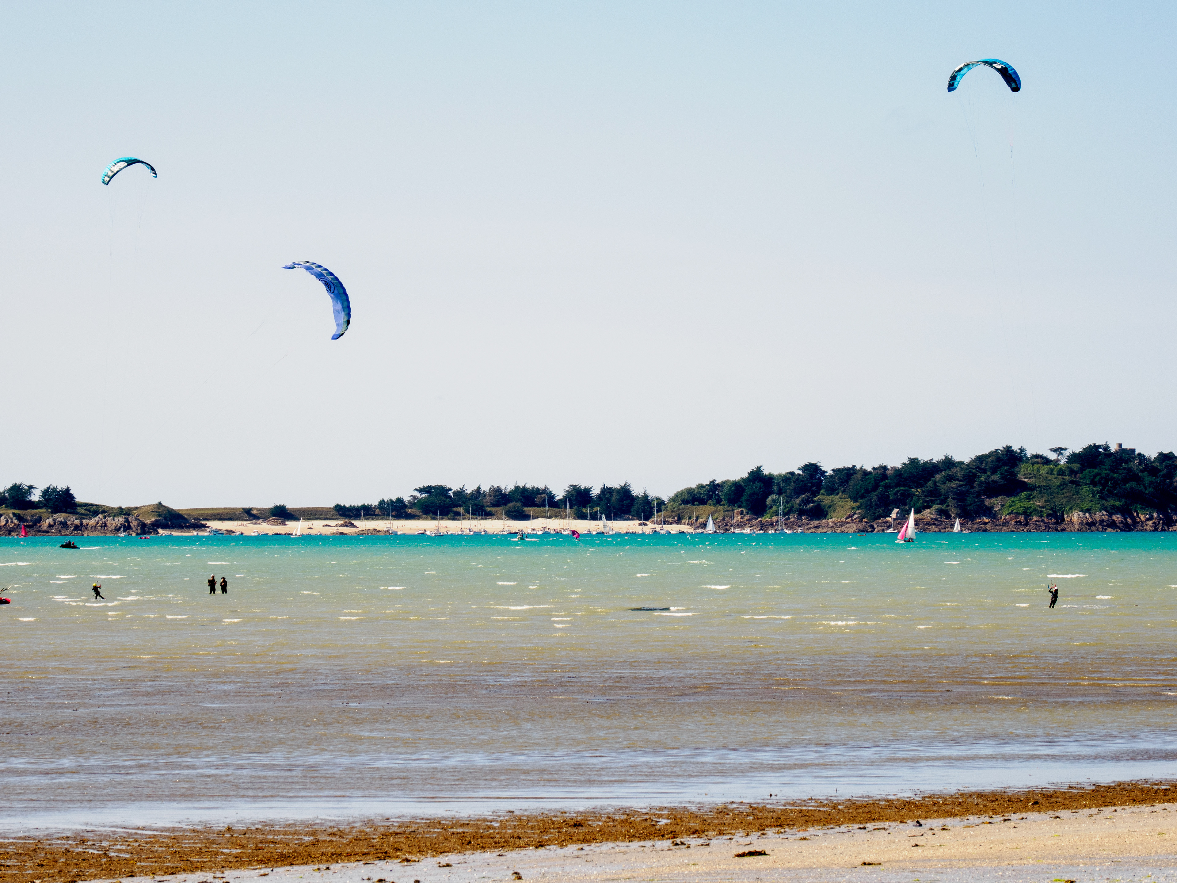 L'autre indice du vent, ce sont les moutons sur la mer