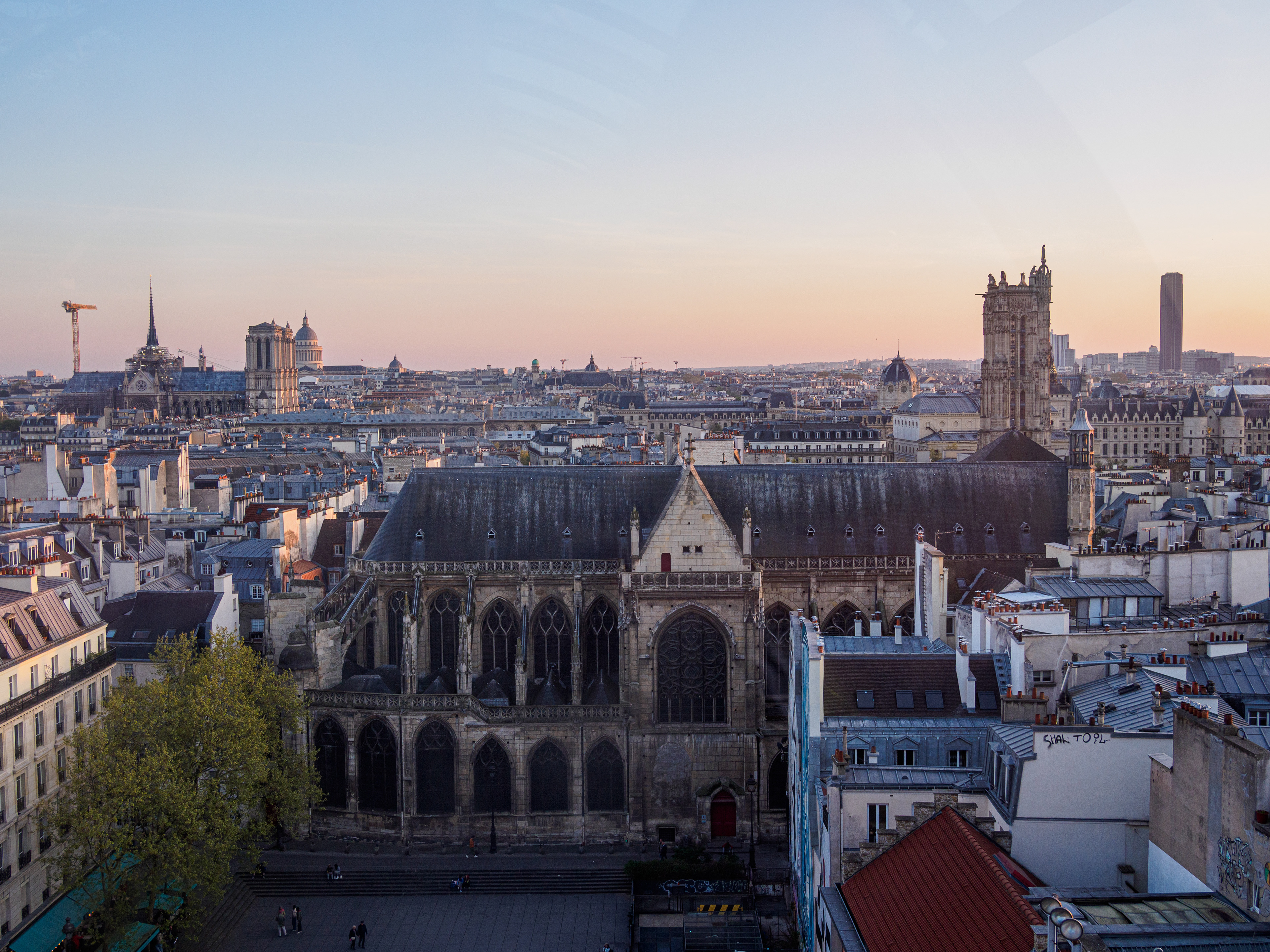 Eglise Saint Merry, Tour Saint jacques, Notre Dame, Panthéon, Tour Montparnasse