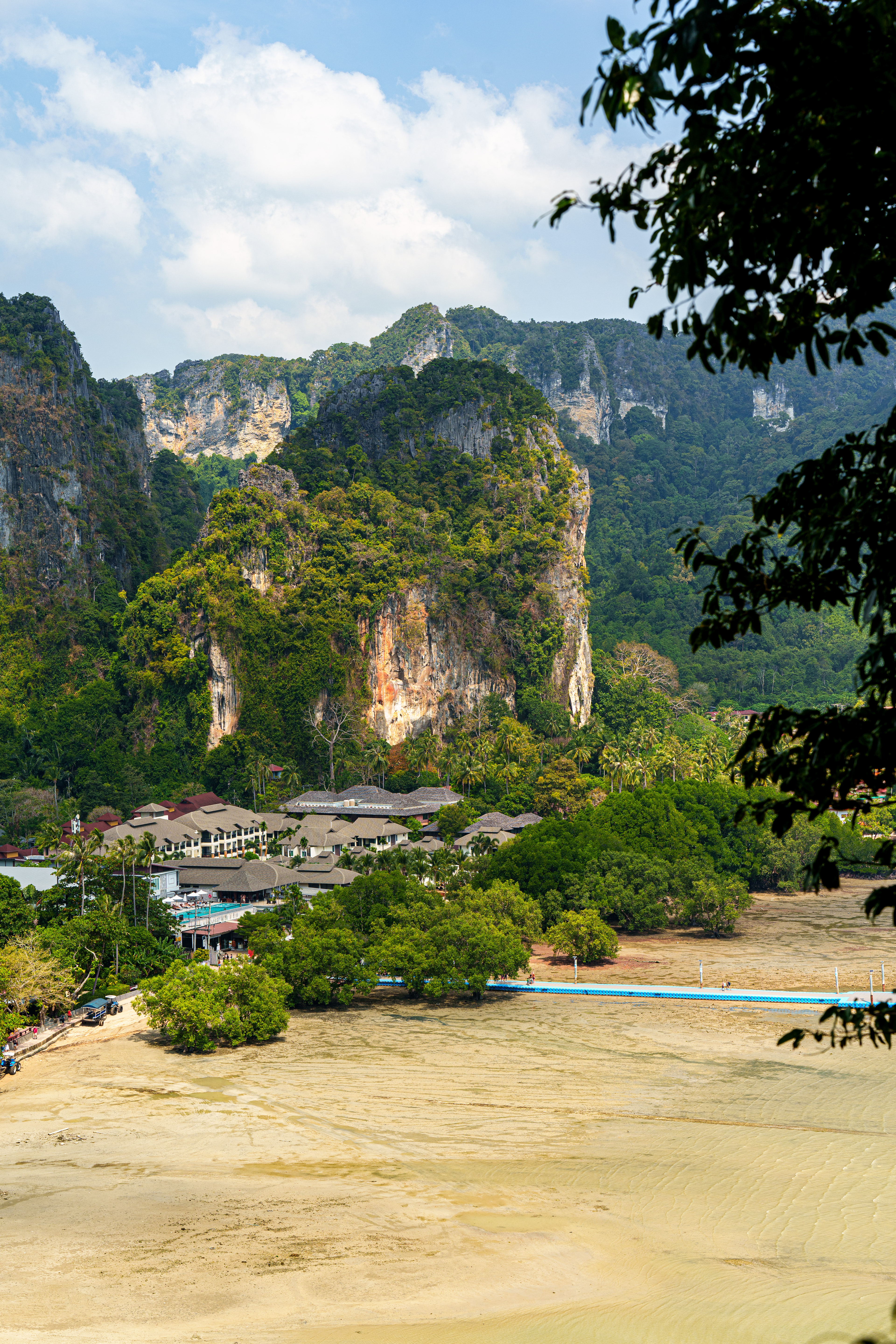 Railay East