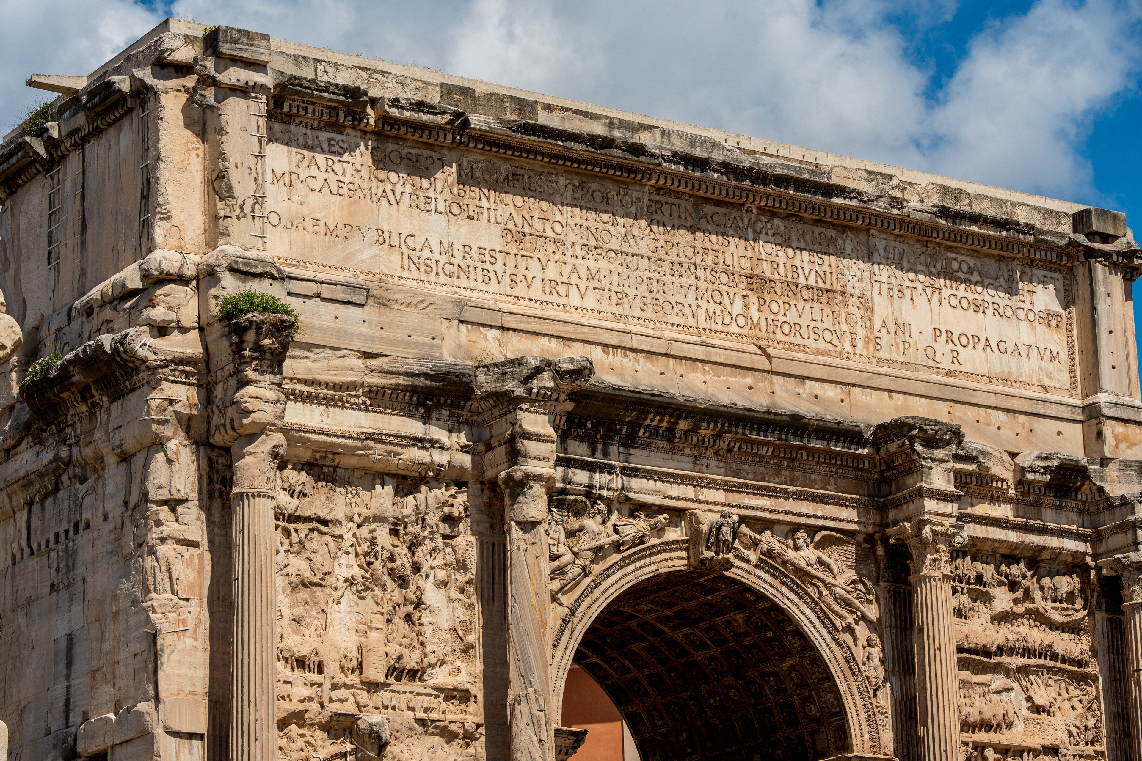détail d'Arc de Triomphe, forum romain
