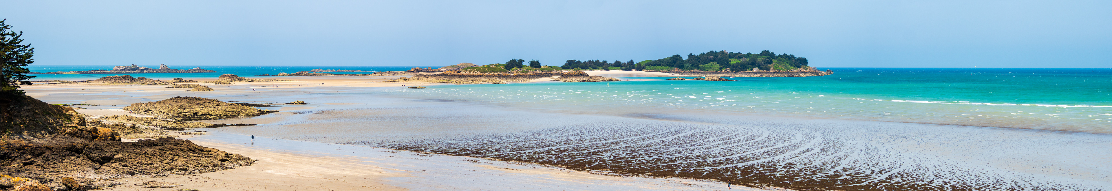 Panorama avec la presqu'île des Ebihens depuis la pointe du chevet