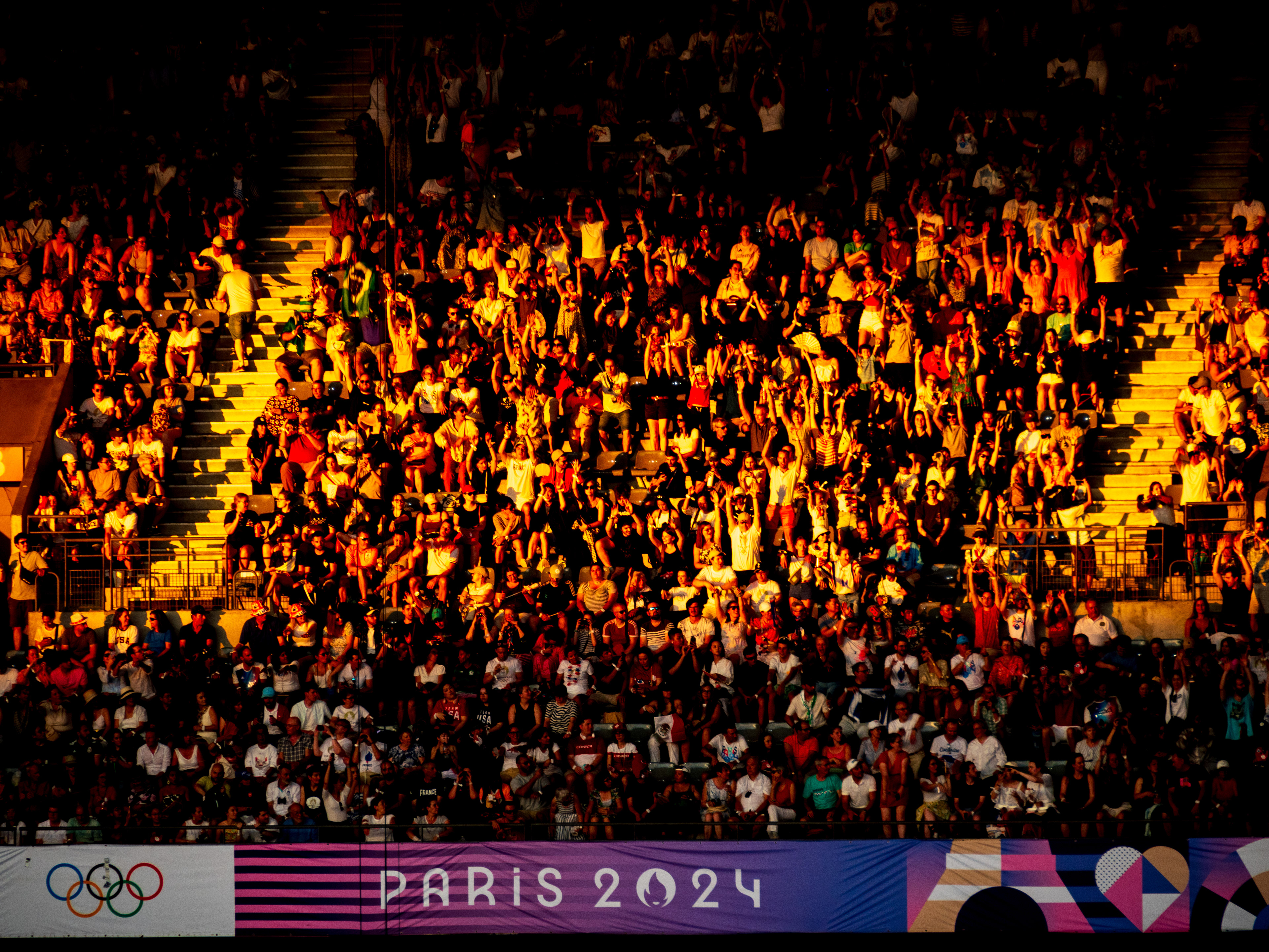 rayon de soleil sur les tribunes
