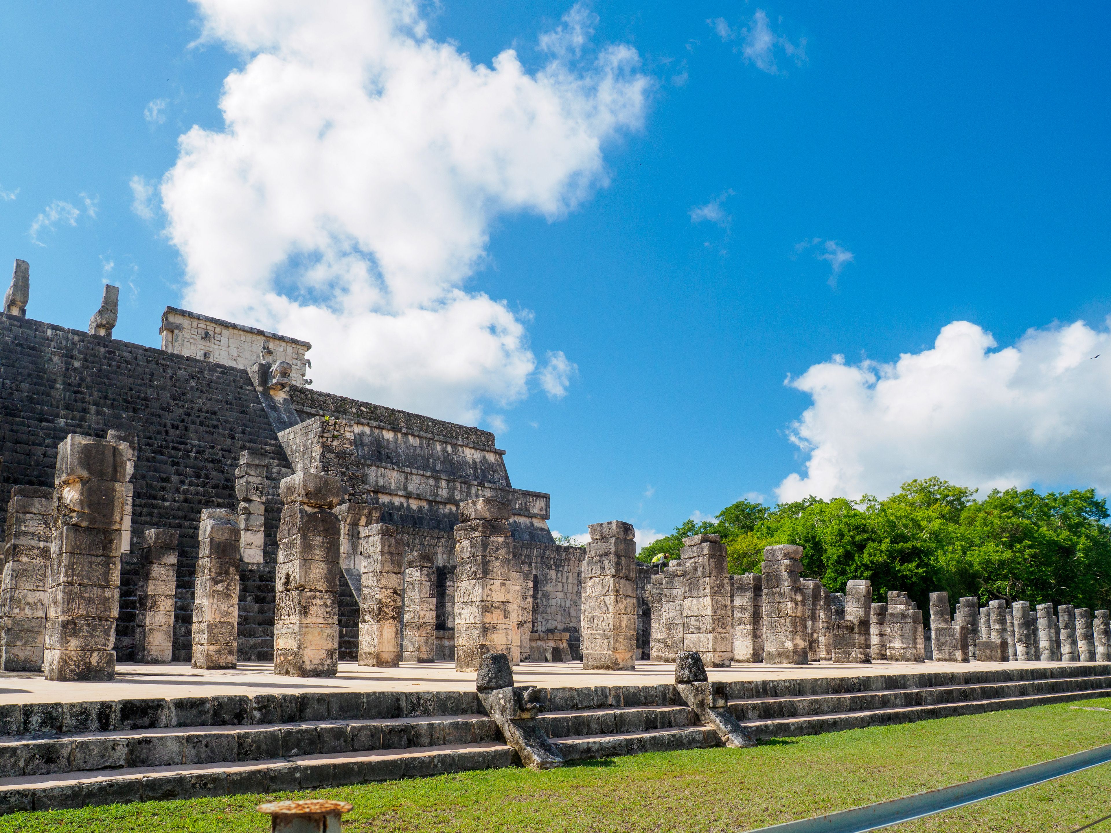groupe des 1000 colonnes