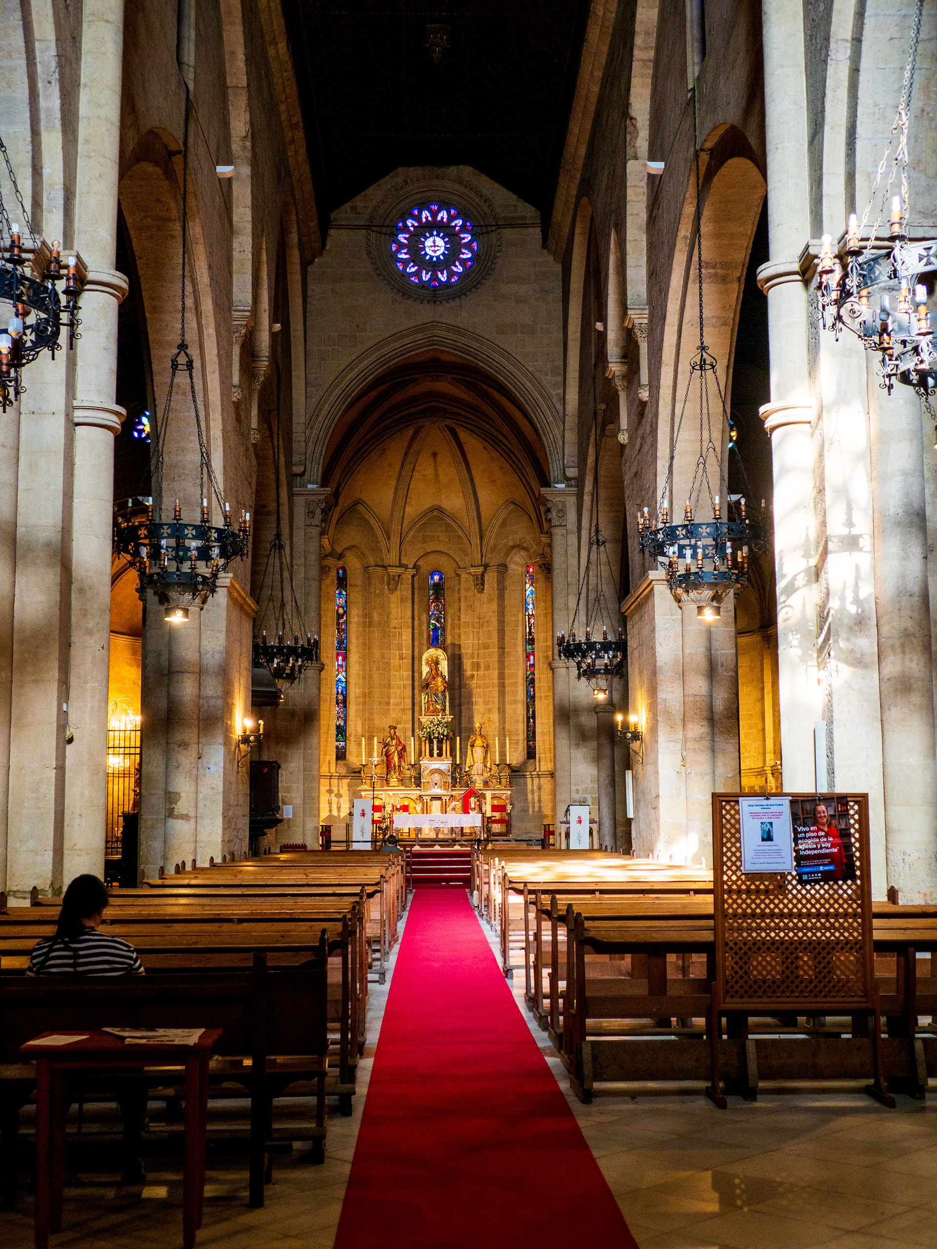 A l'intérieur de l'église