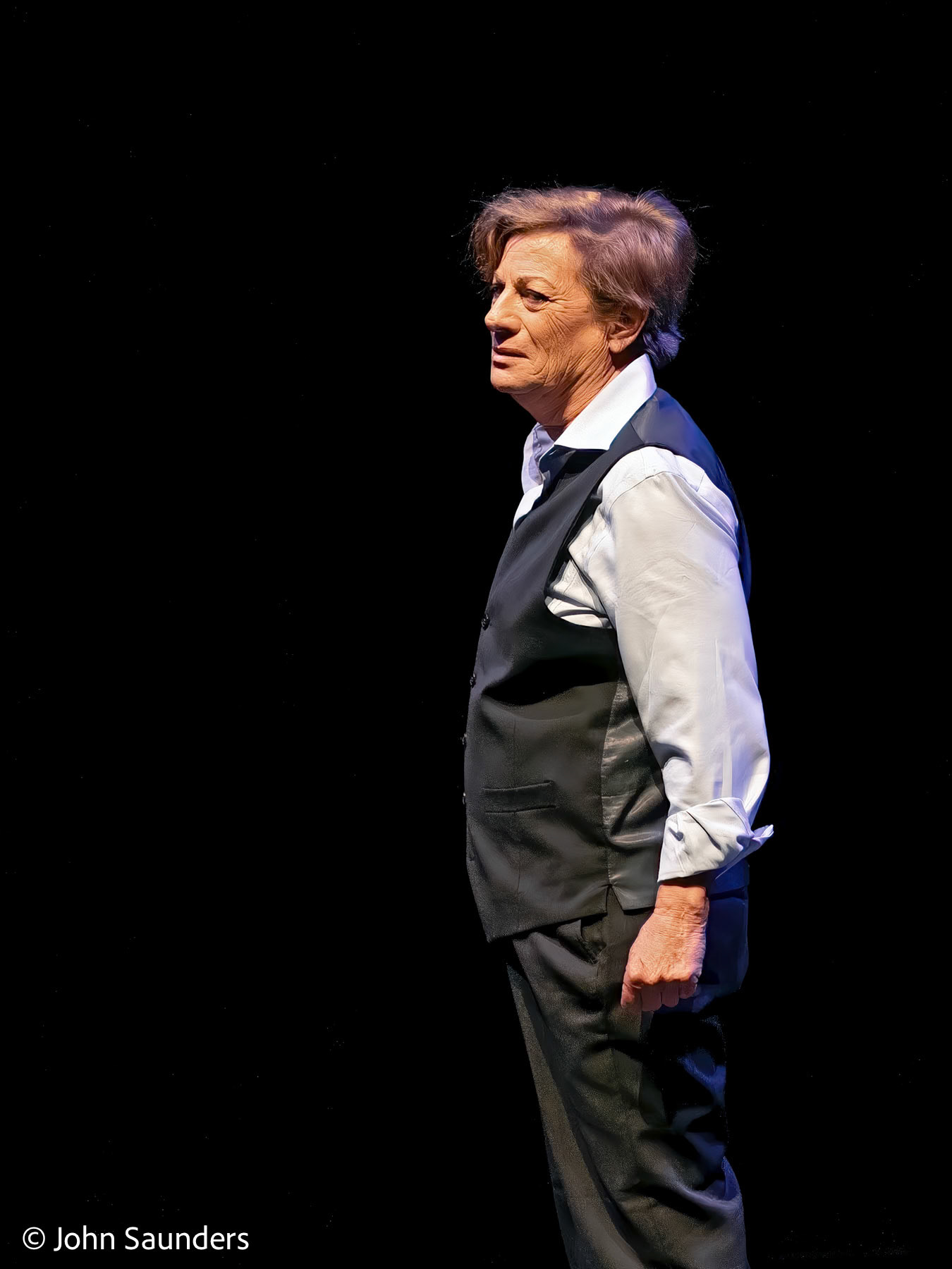 Shakespeare and the Alchemy of Gender