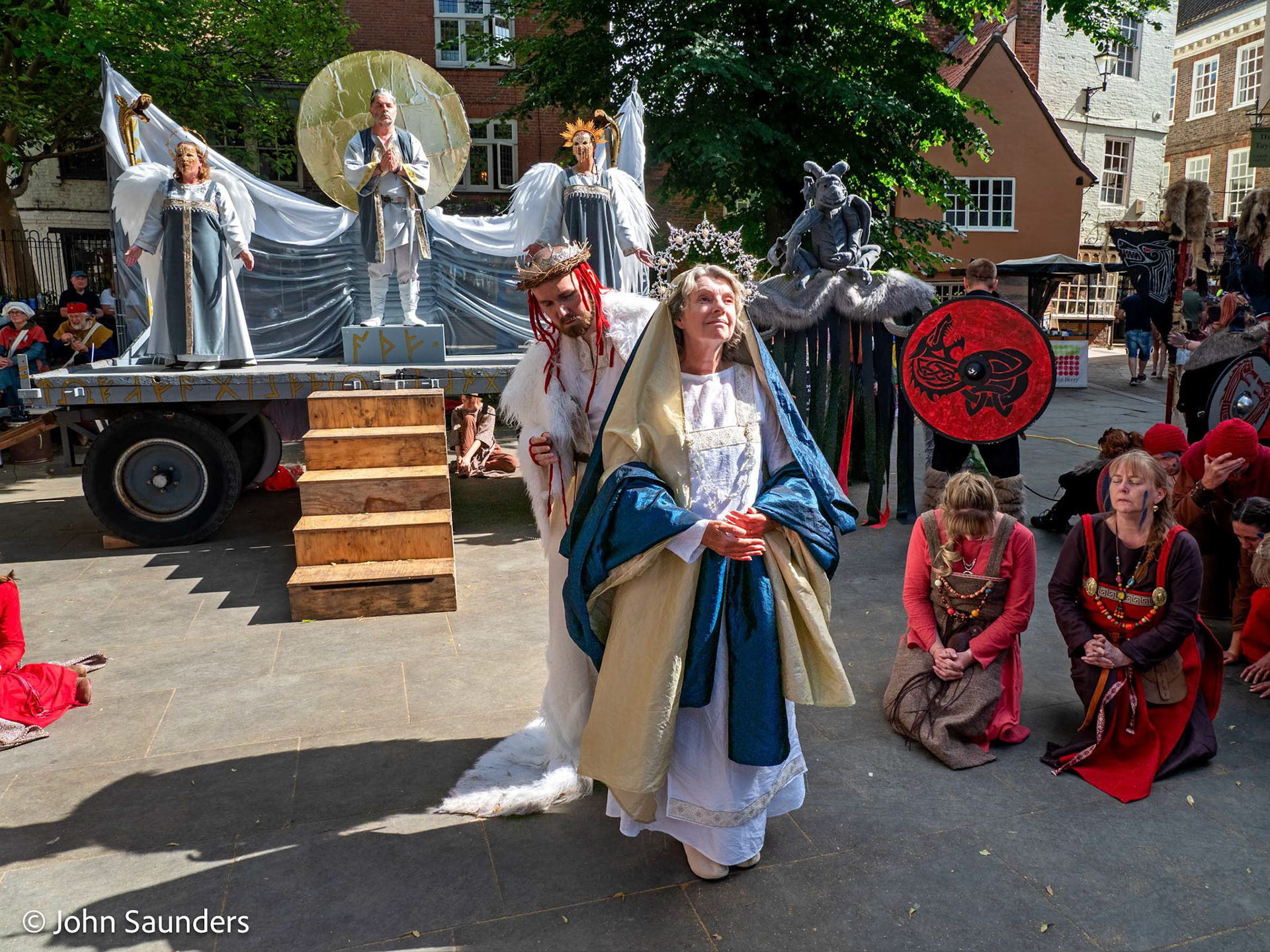 Doomsday and the Coronation of Mary