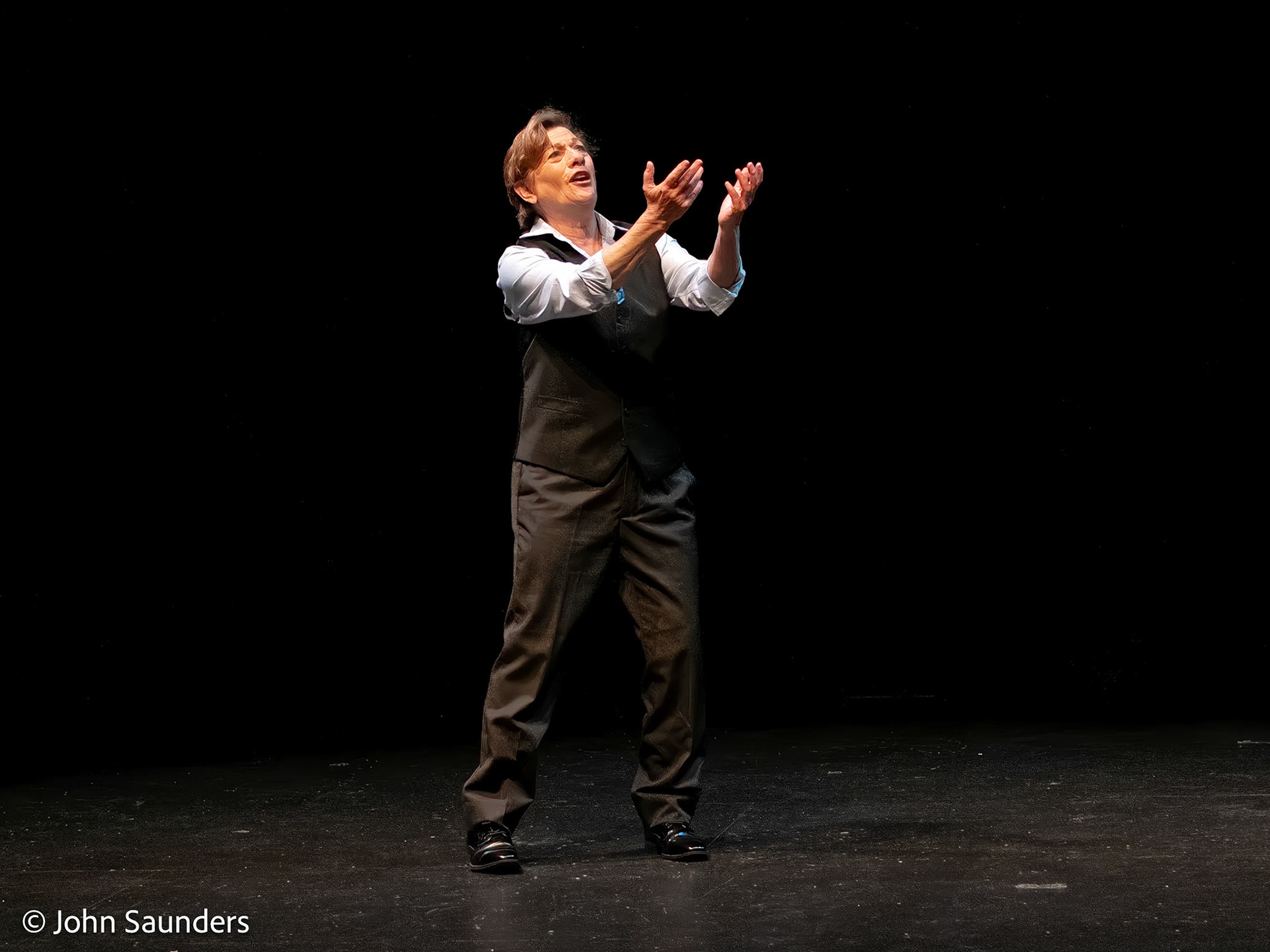 Shakespeare and the Alchemy of Gender