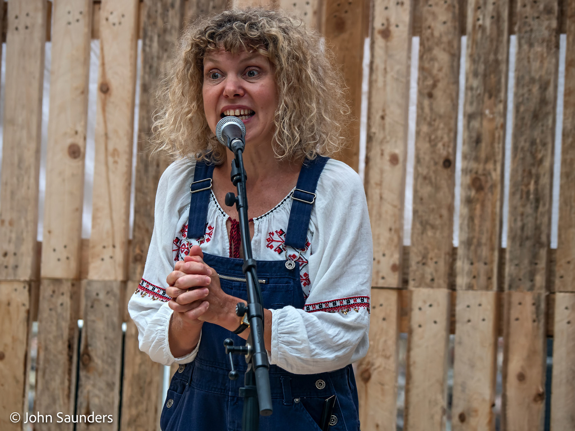 Pop-Up on the Patio: Silly Summer Stories