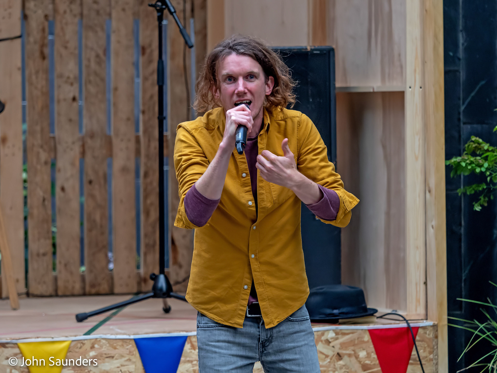 Pop-Up on the Patio: Orpheus