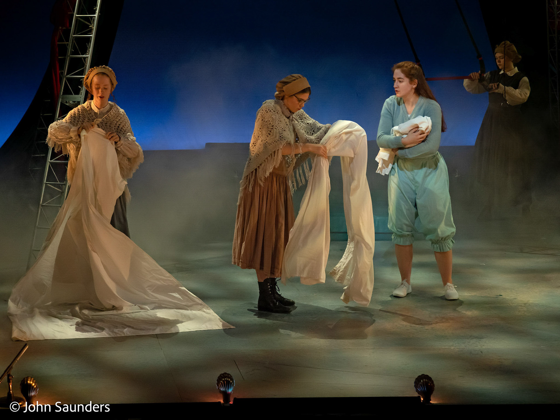 Hetty Feather