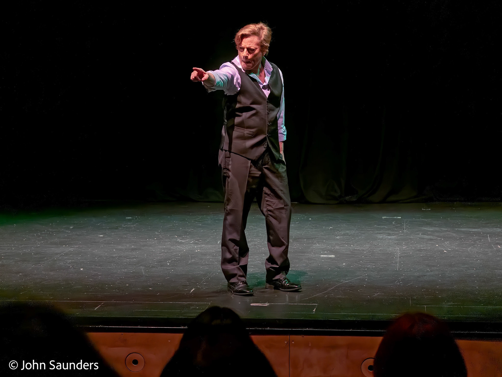 Shakespeare and the Alchemy of Gender