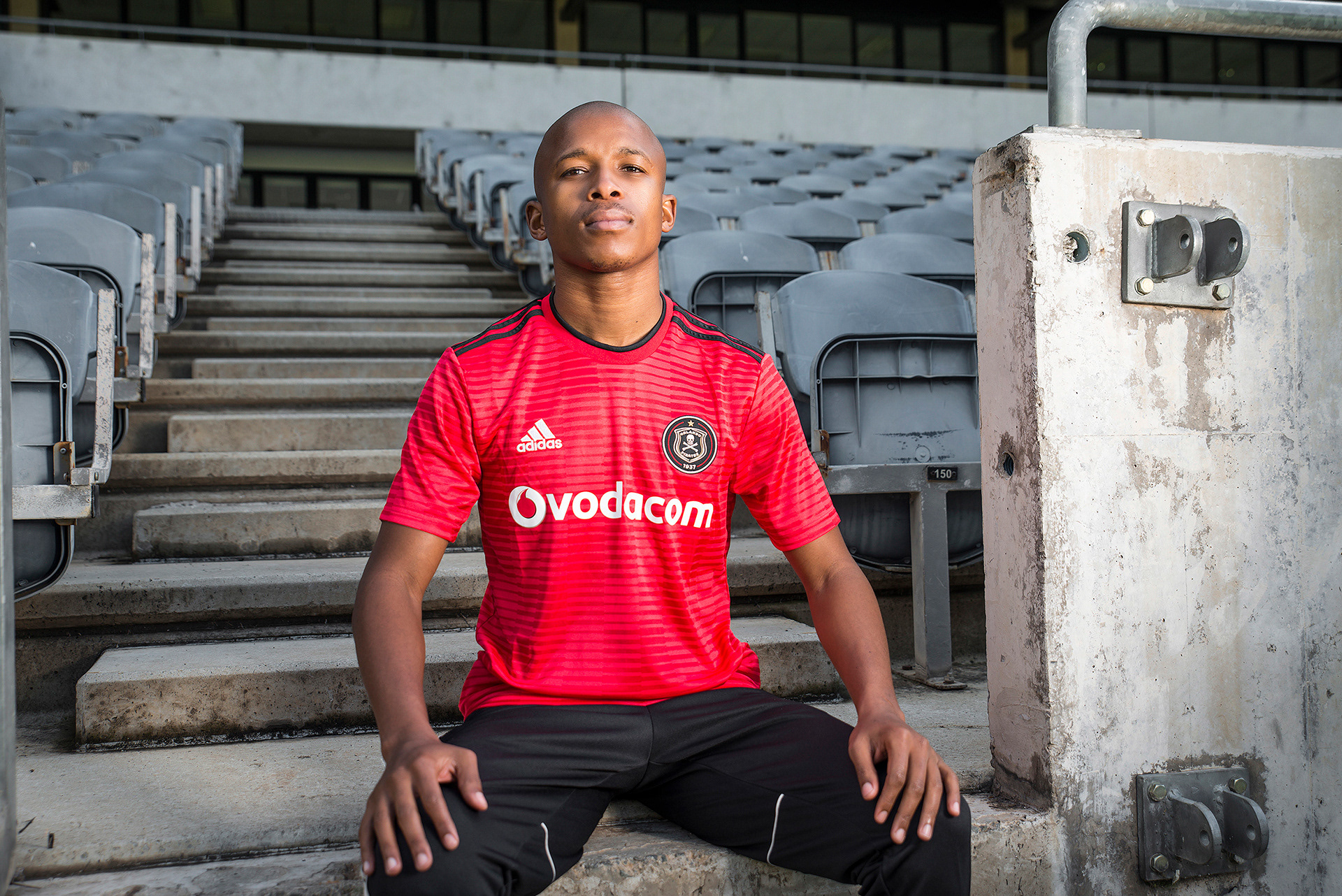 Orlando Pirates 2018-19 Away Kit