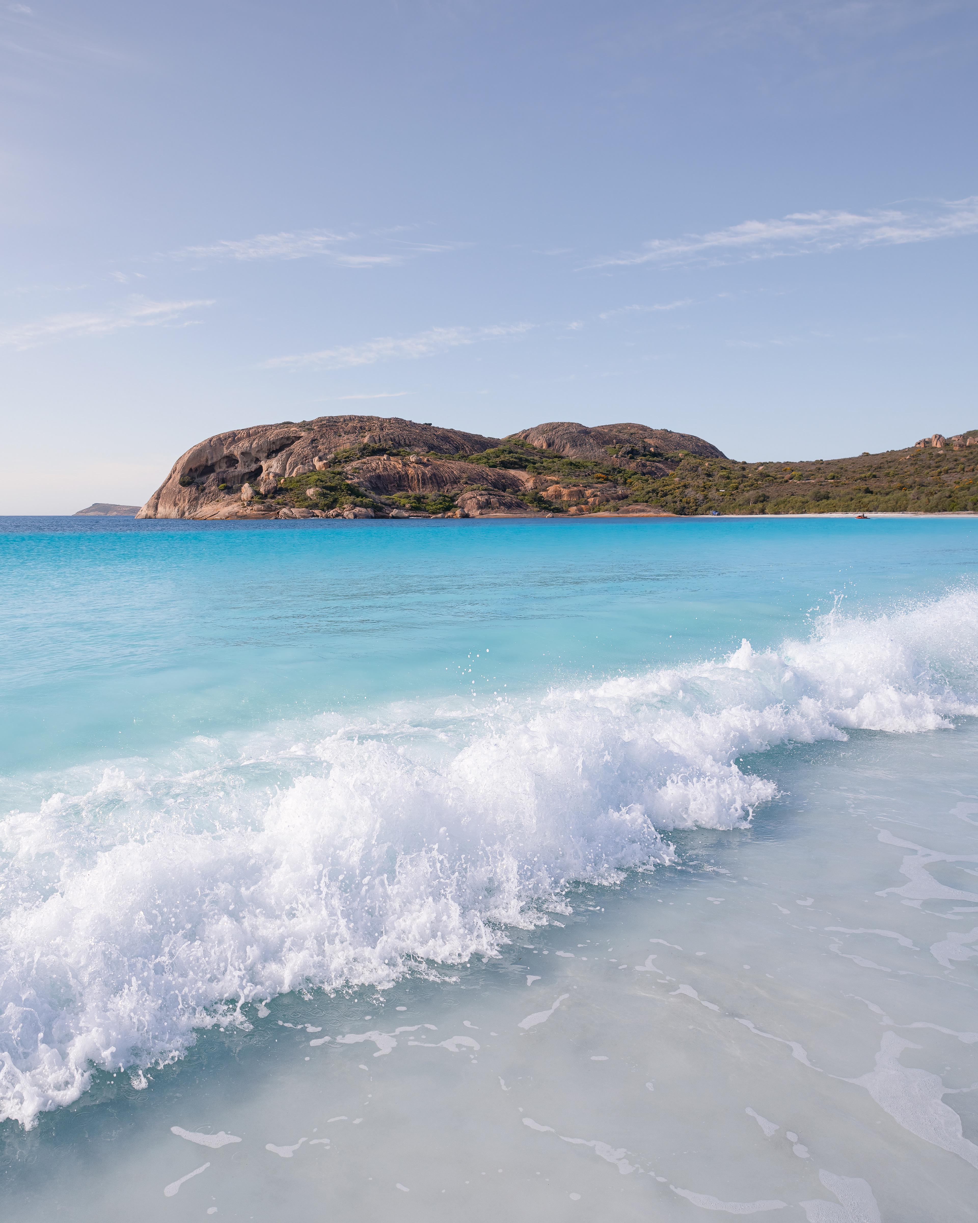Lucky Bay Wave