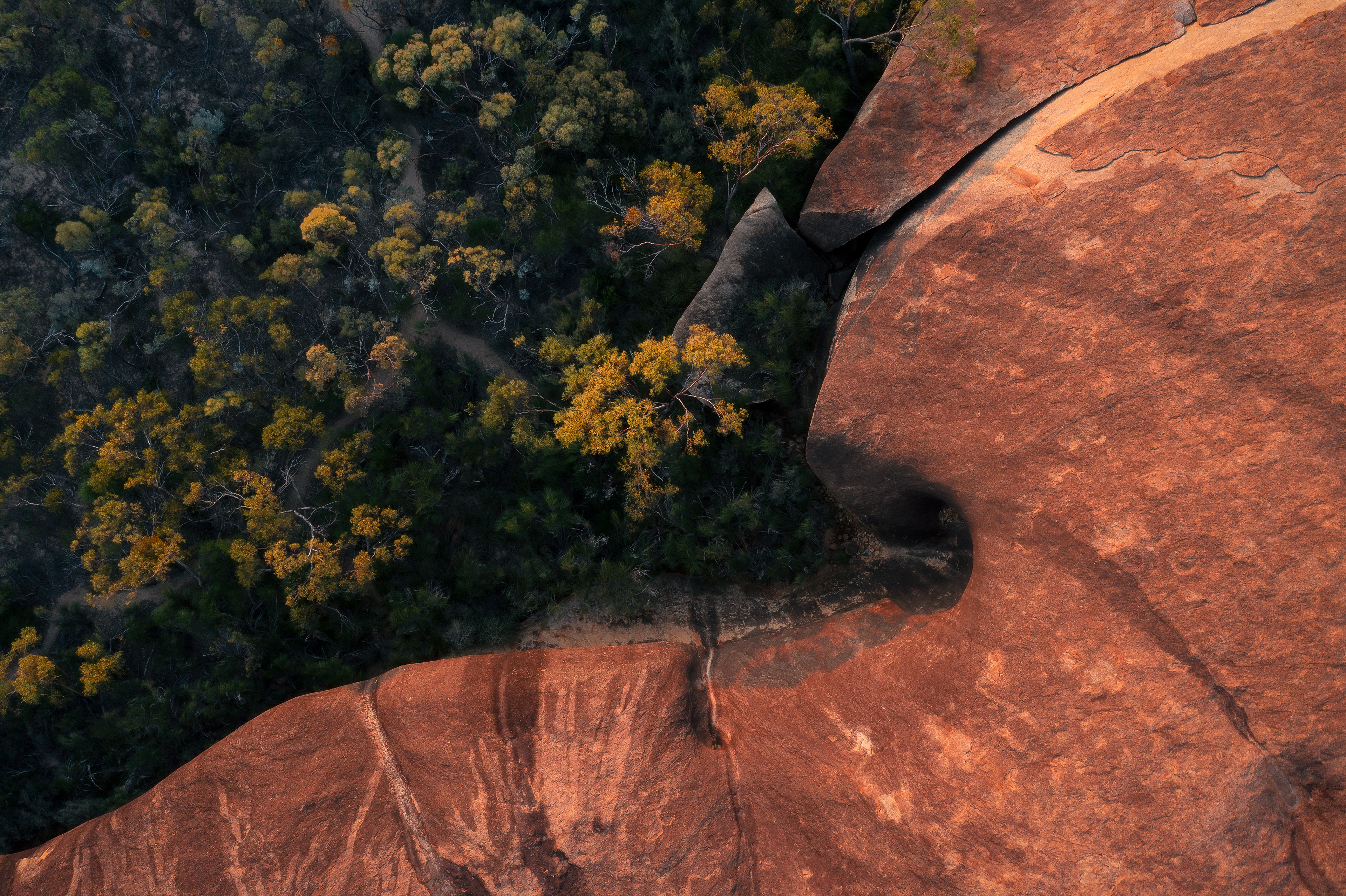 Elachbutting Rock 02