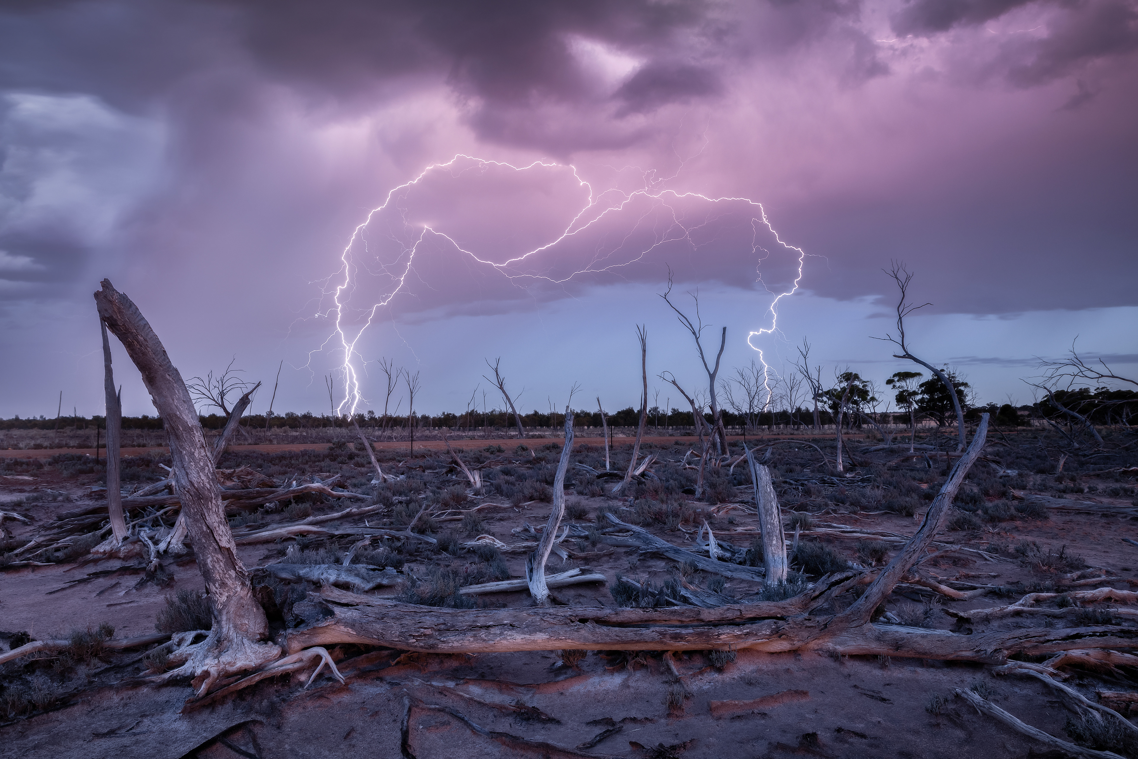 Wheatbelt Lightning 01