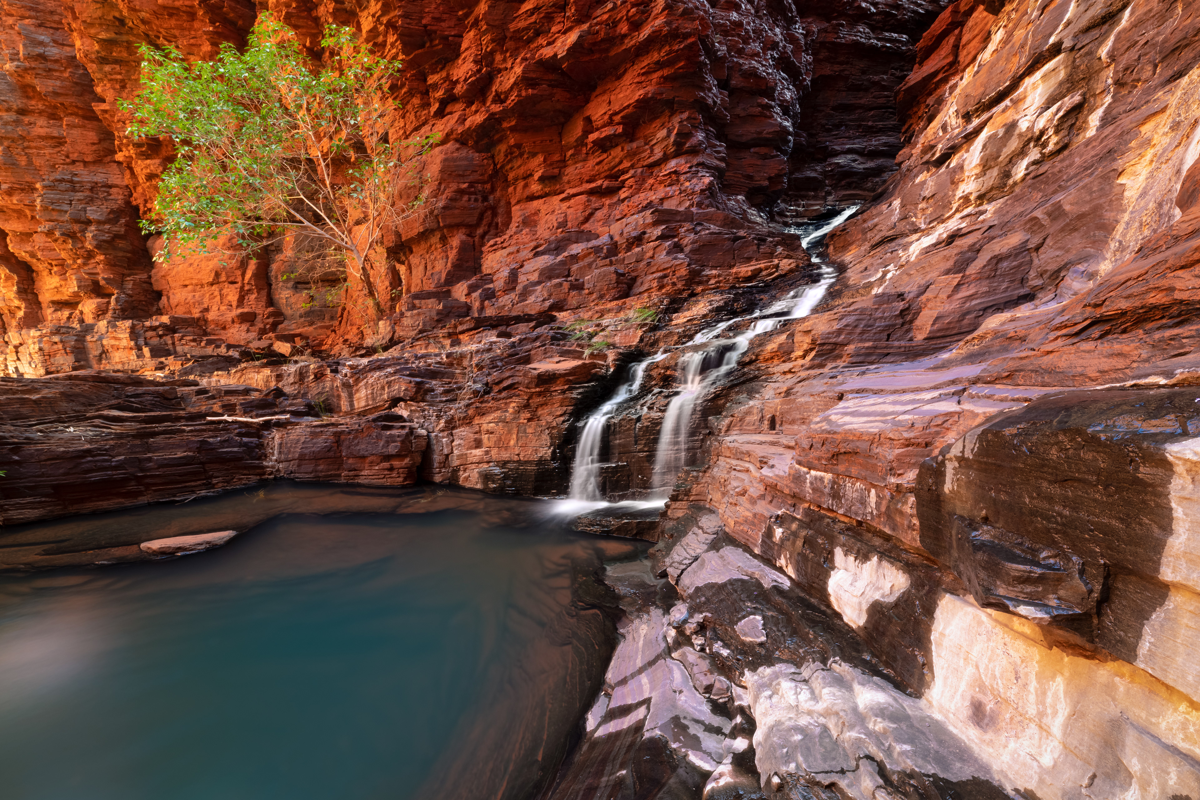 Weano Gorge Third Pool 02