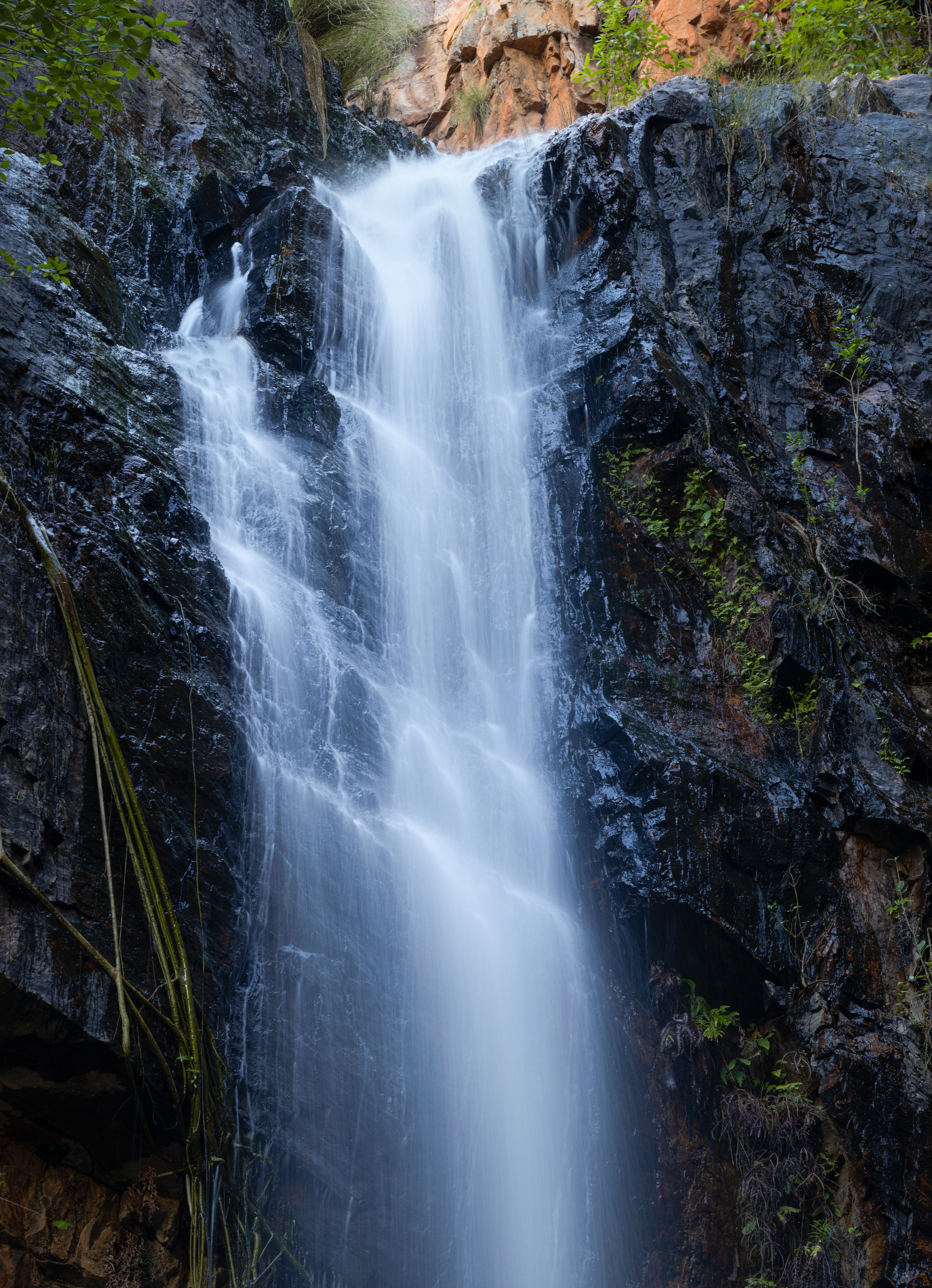 Emma Gorge Waterfall (2:3)