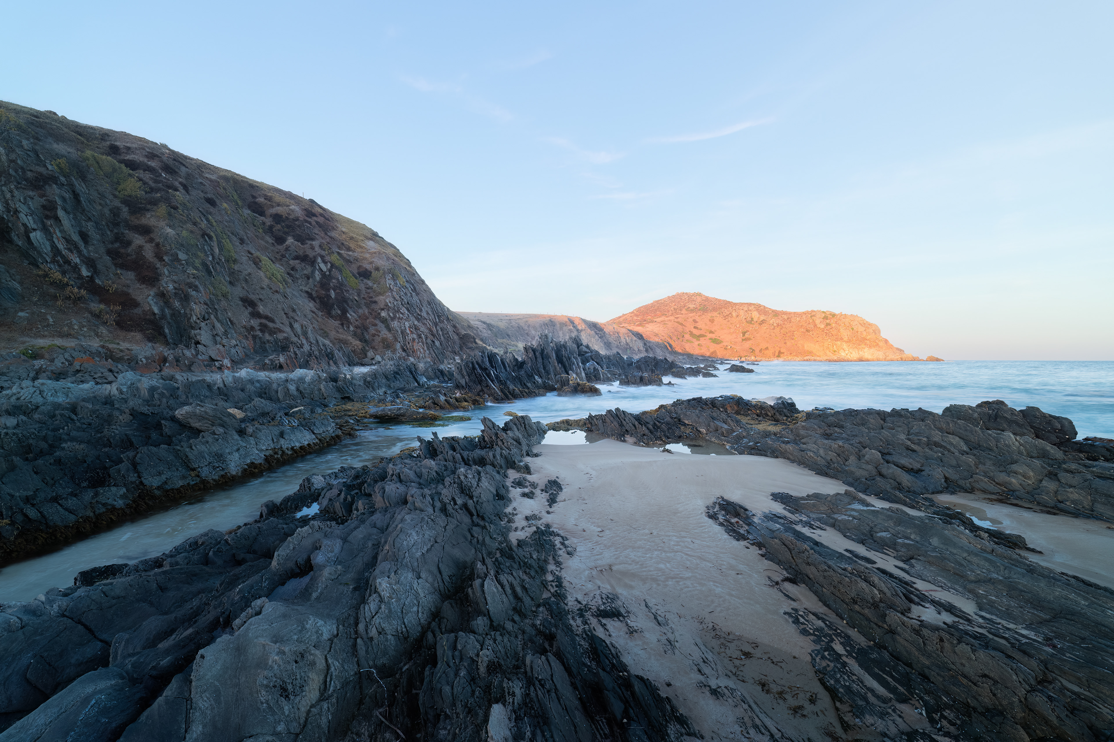 Petrel Cove 01