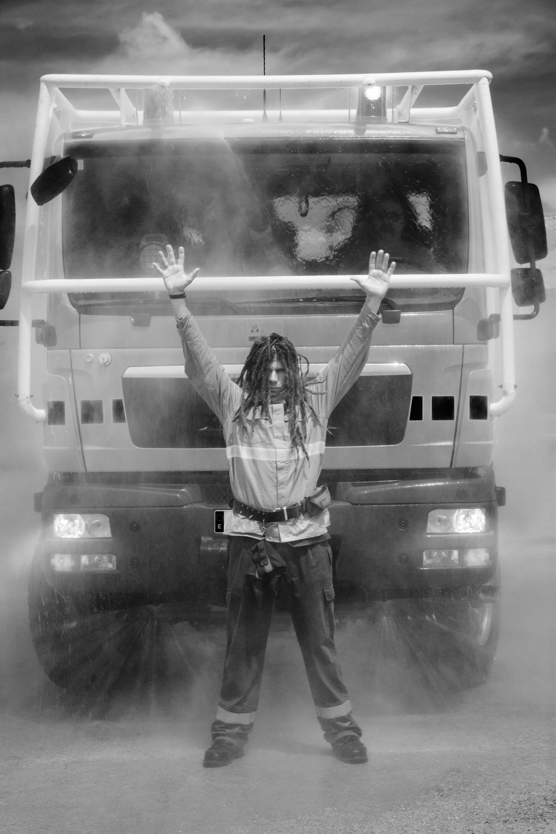 "BRAVE HEARTS" - BOMBEROS Y FORESTALES DE IBIZA - BMI:MAG -2014