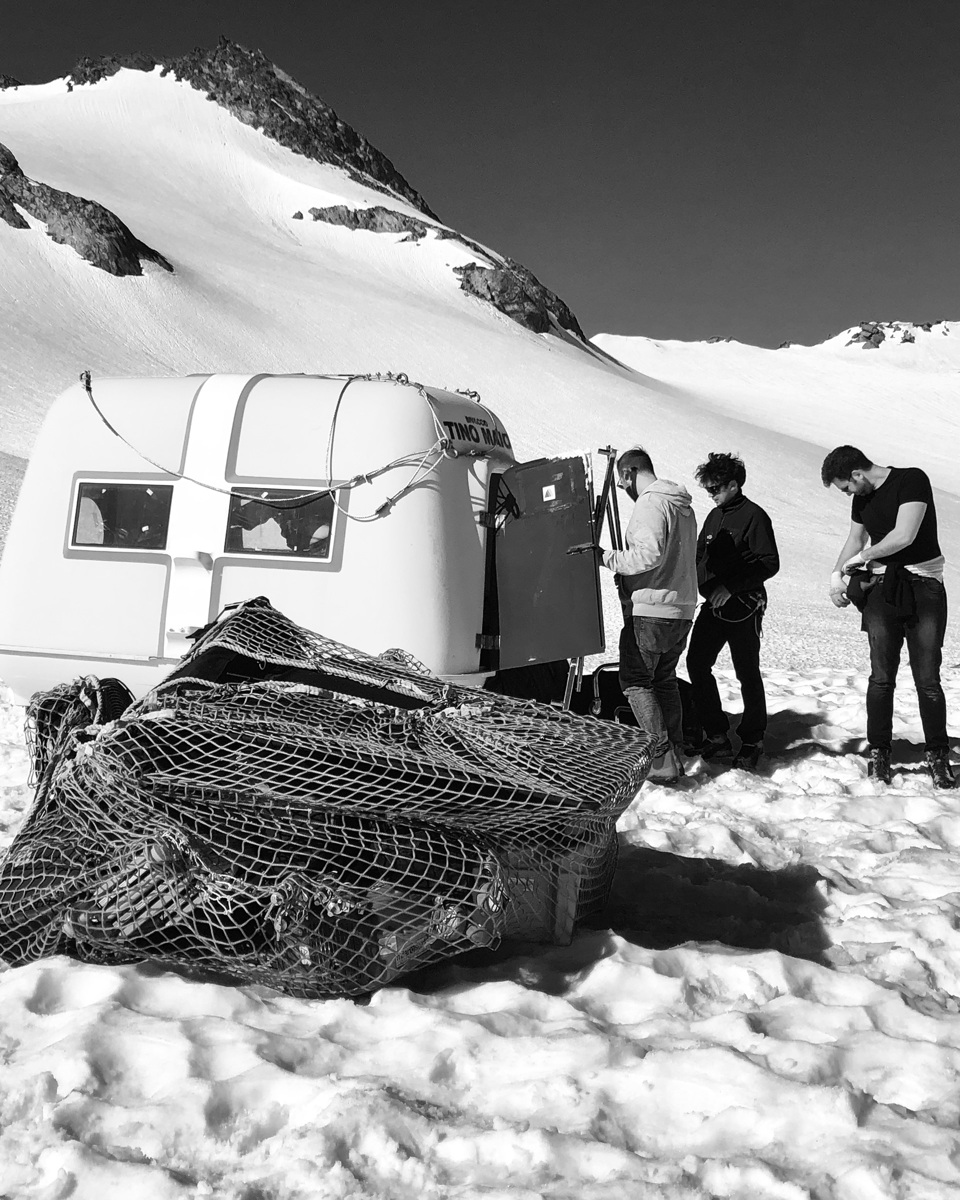 LORO PIANA CLIMA SYSTEM "GRAPHENE A NEW COMFORT EXPERIENCE" - 2019/20