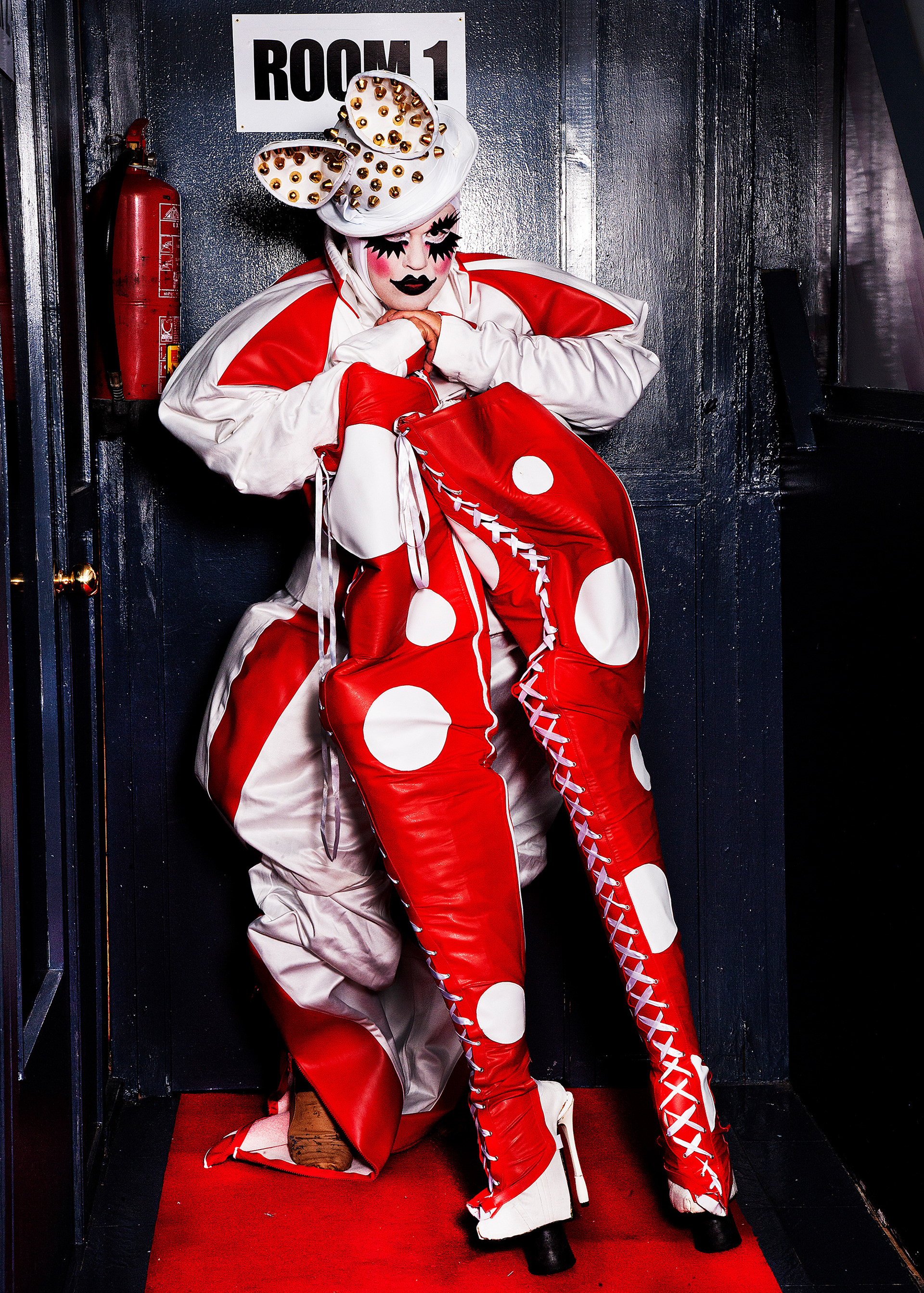 "THE FACE" SHOW AT THE PRIVILEGE, IBIZA - 2011