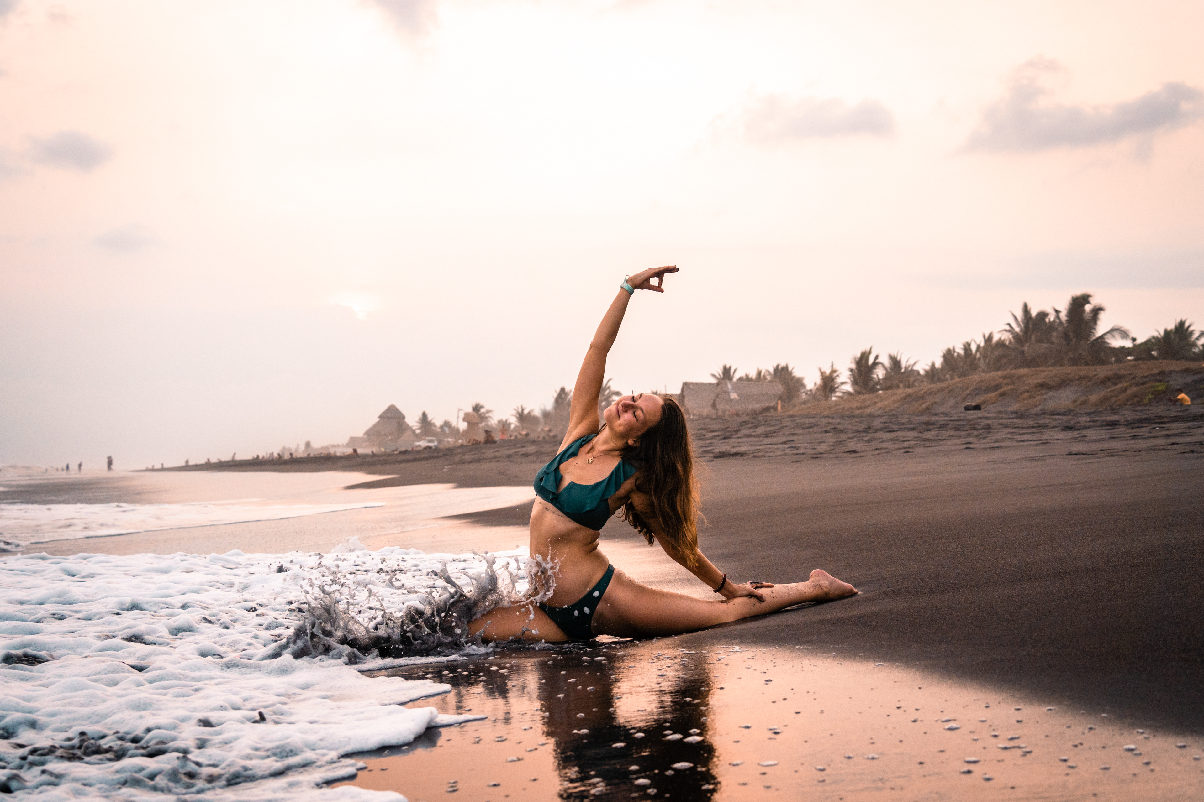 Yoga Photo shoot with Laura, El Paredon, Guatemala