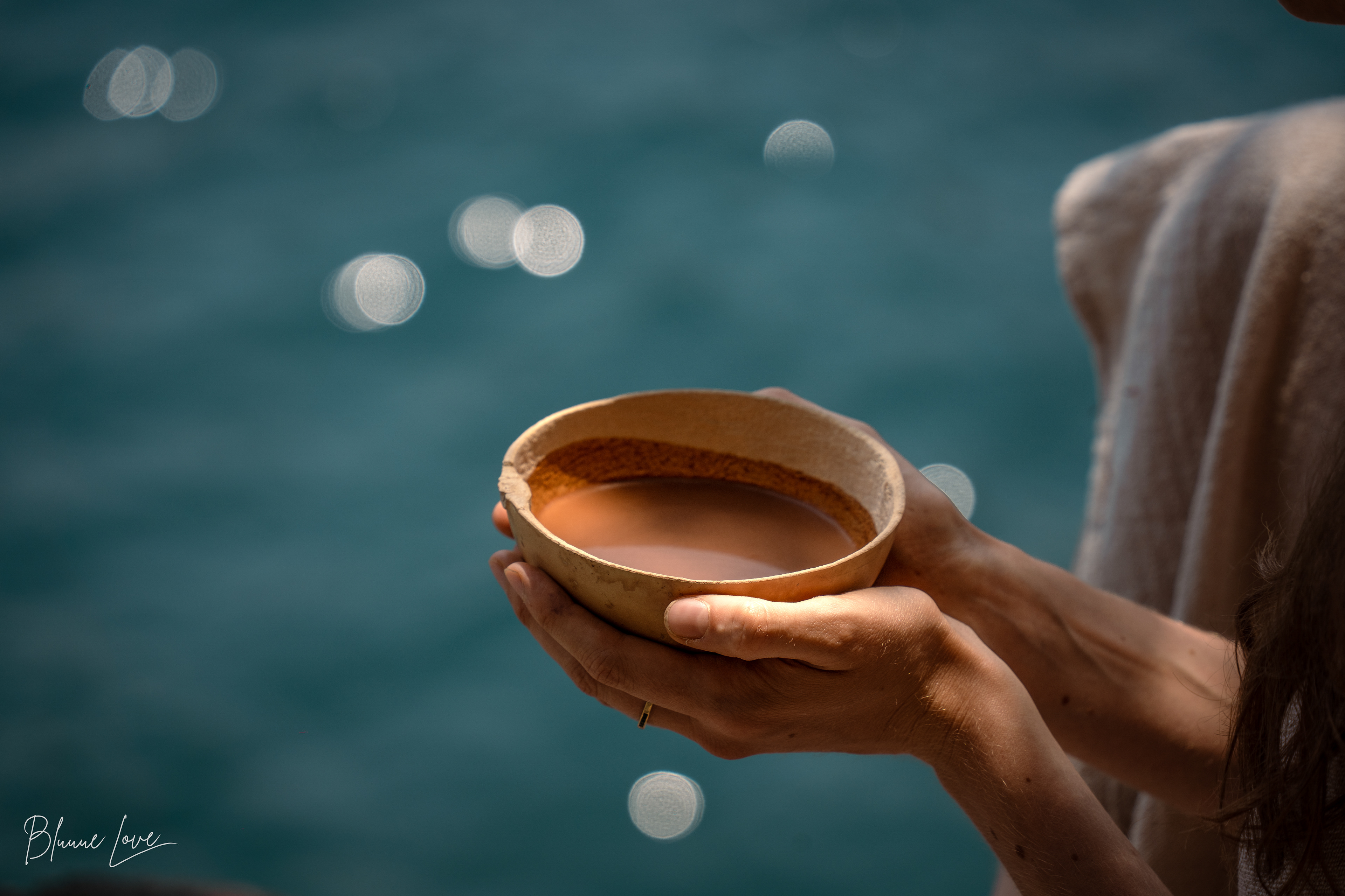 Ceremonial photo shoot with Janinne