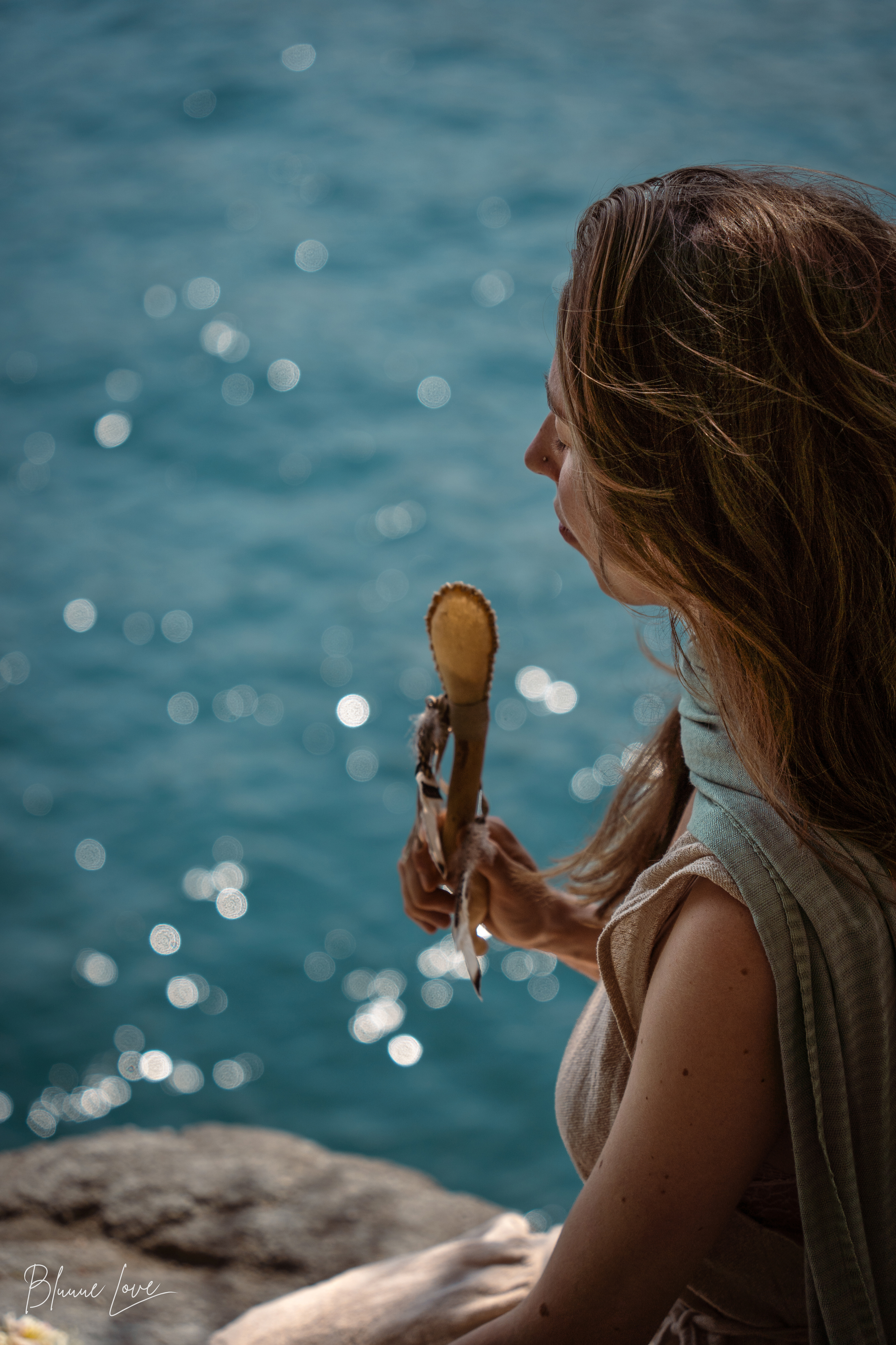 Ceremonial photo shoot with Janinne