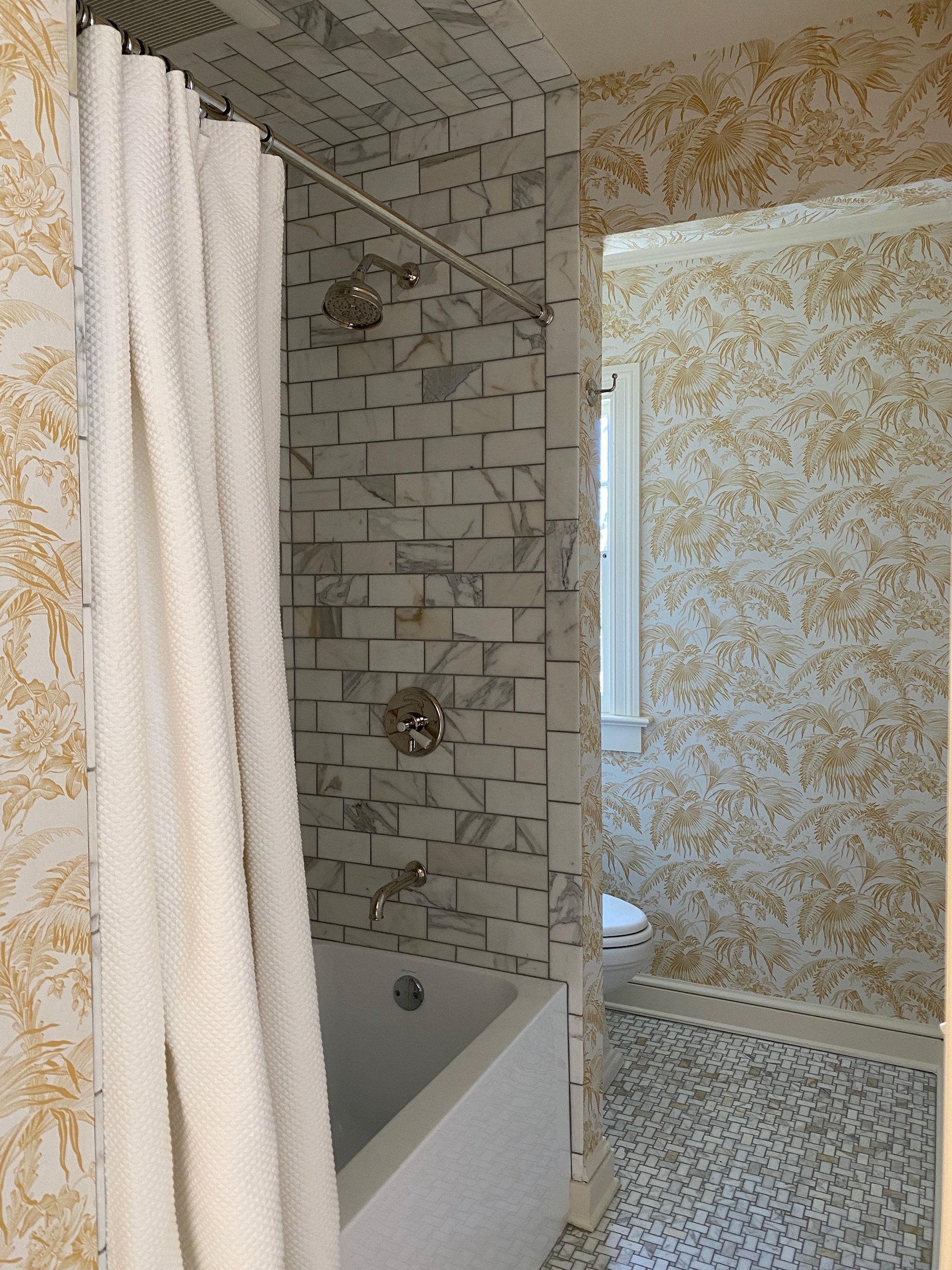 Guest Bath 1